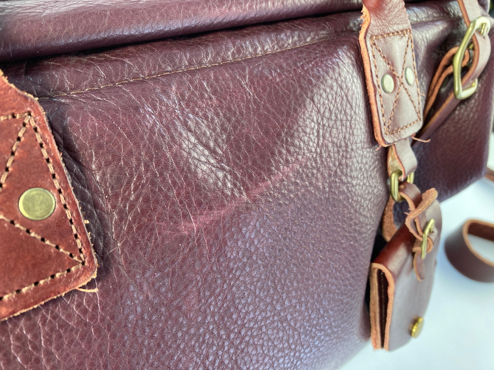 Billykirk No 165 Medium burgundy leather carryall weekender overnight duffle bag