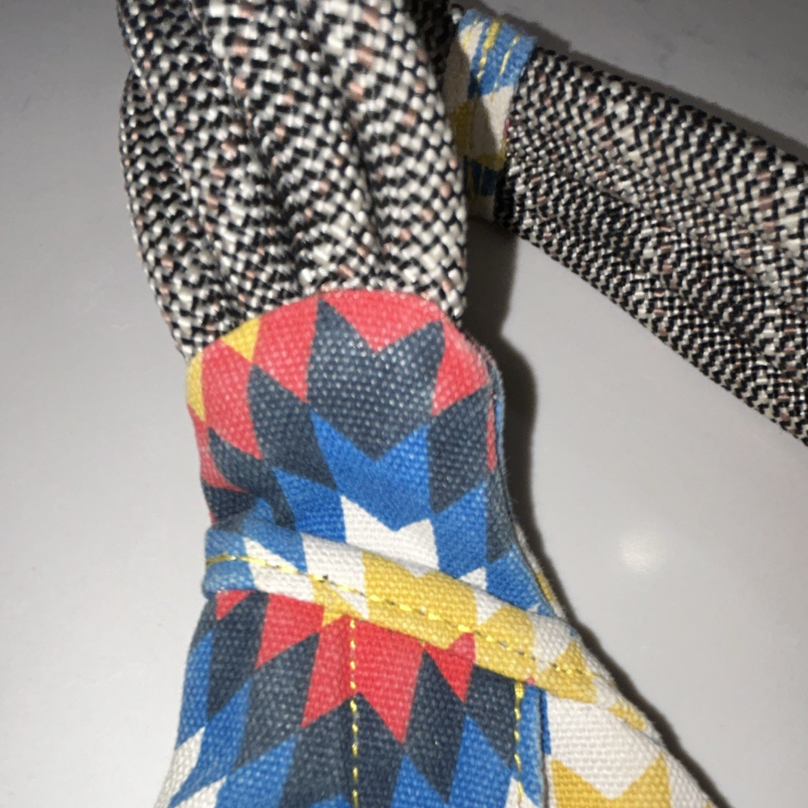 KAVU Multicolor Chevron Sling Bag Crossbody Zip/Buckle Closure Adjustable Strap