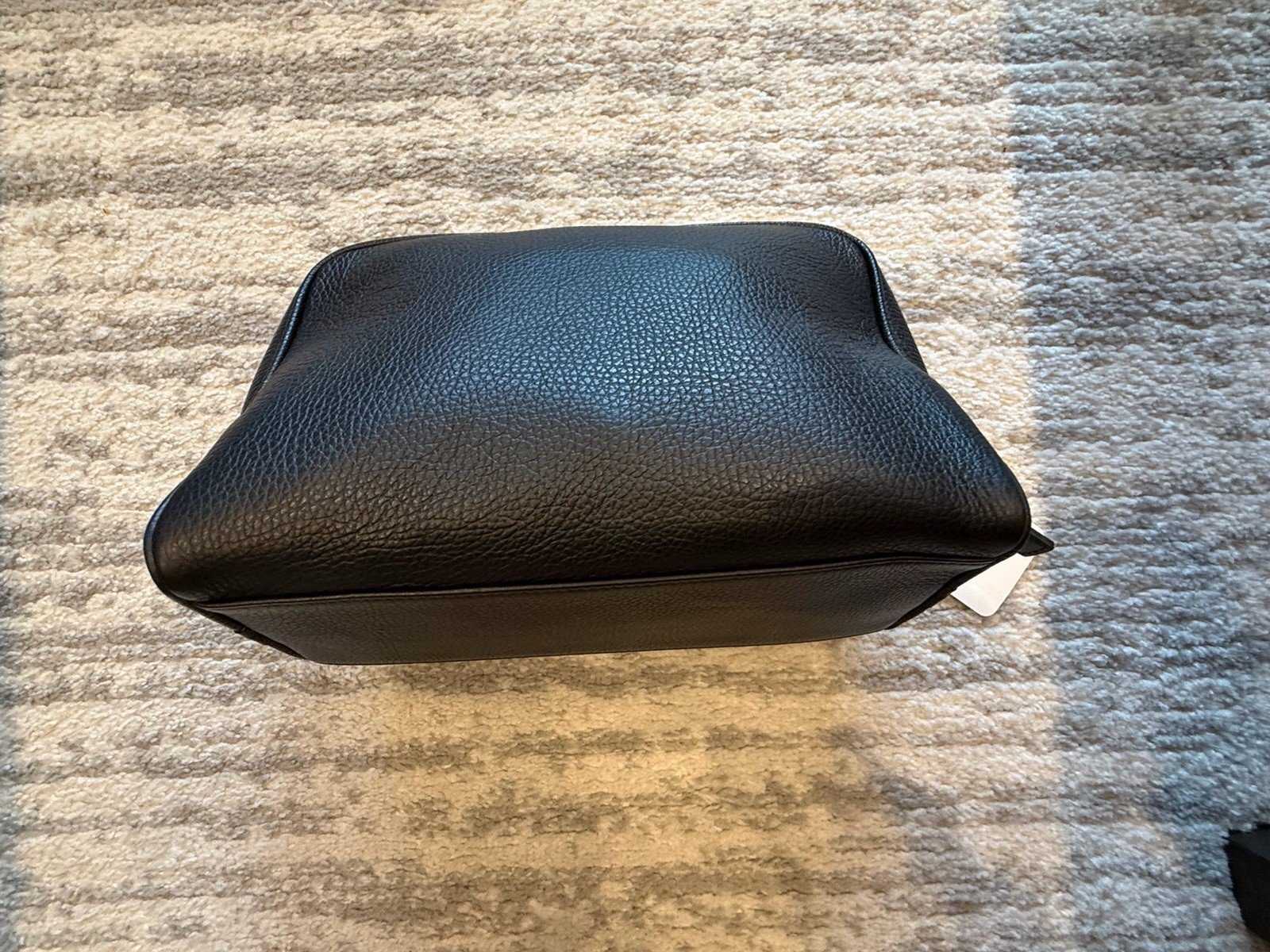 Tom Ford Olive Black Pebble Grained Leather Single Zip Toiletry Bag NWT $0 Ship