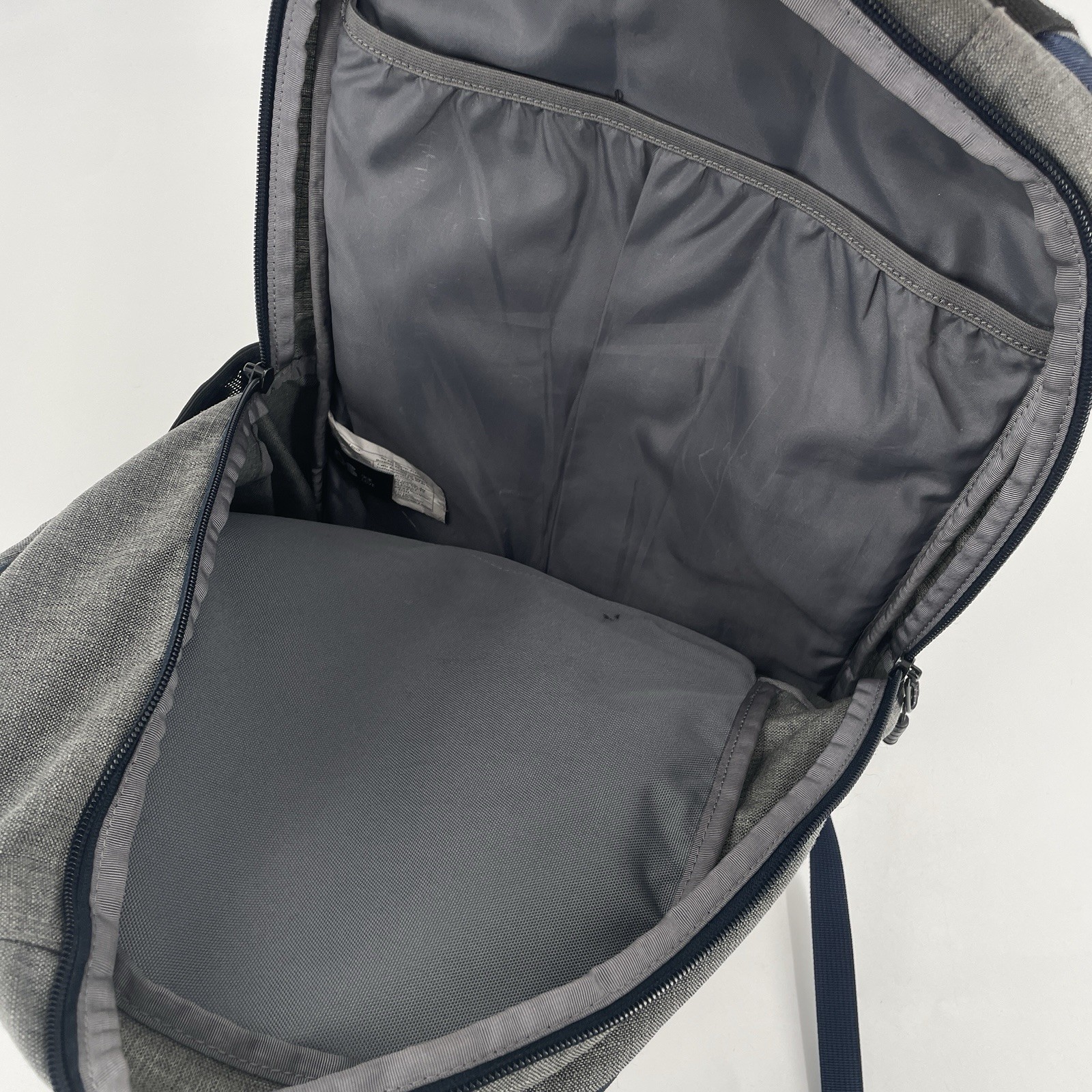 Timbuk2 Google Parkside Backpack in Gray – Laptop Sleeve -Google Logo Embroidery
