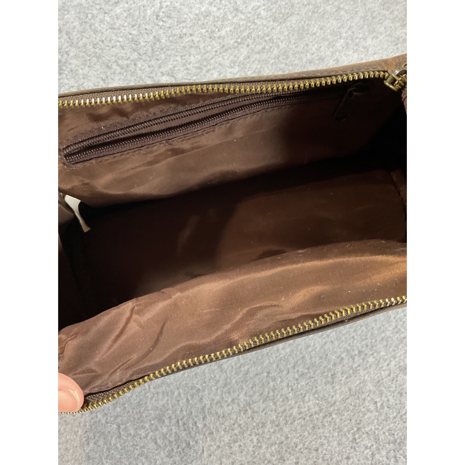 KomalC Mens Buffalo Leather Toiletry Bag Travel Dopp Kit Brown Distressed Case