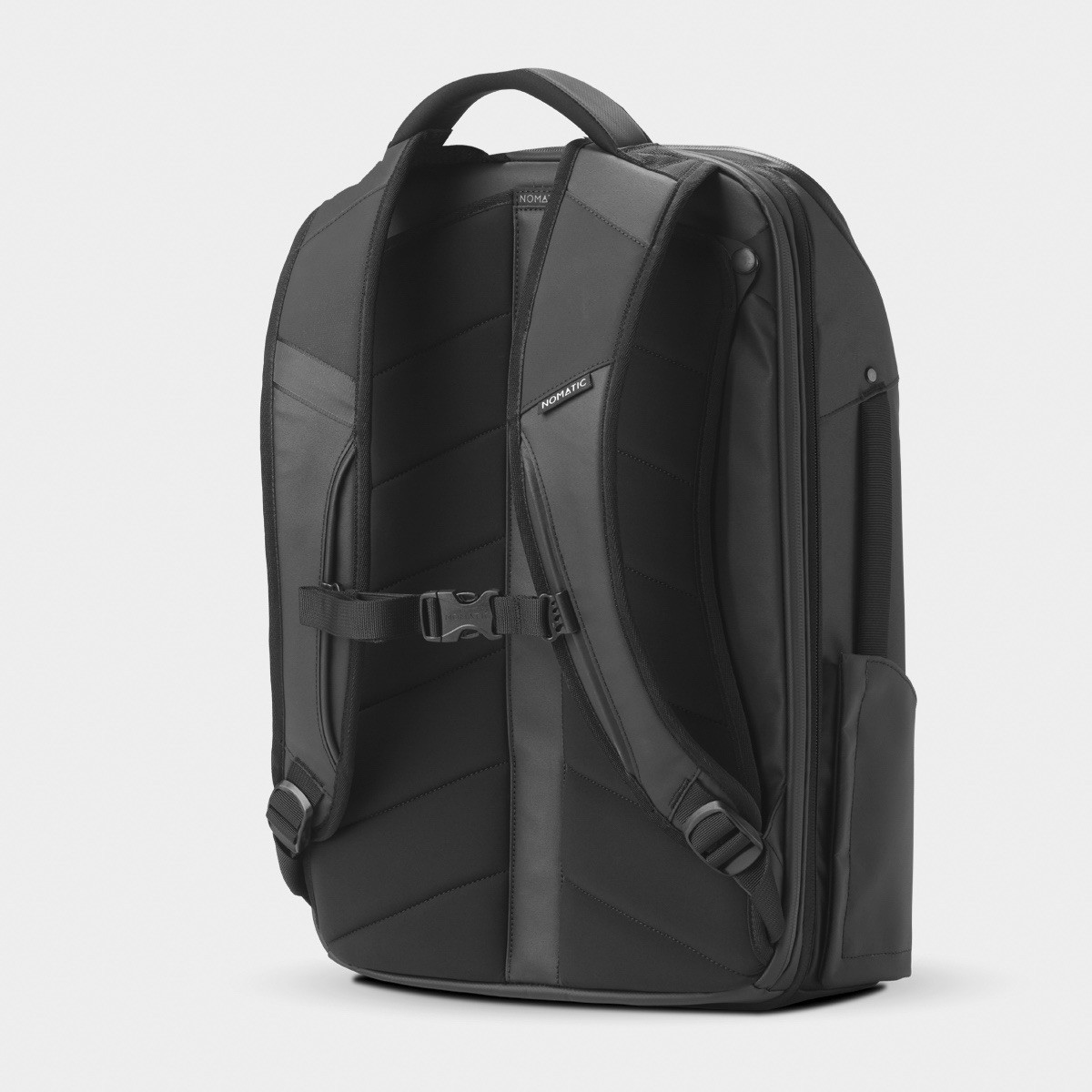 Nomatic Travel Pack 20L-30L Black New With Tags
