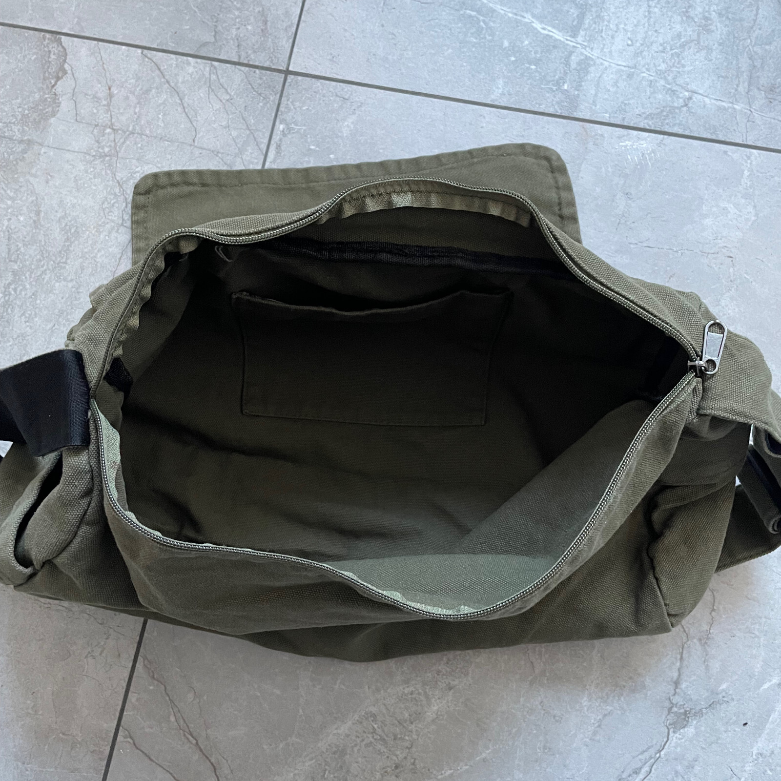 Canvas Crossbody Bag Extra Large for Women and Men for School and Travel, y2k