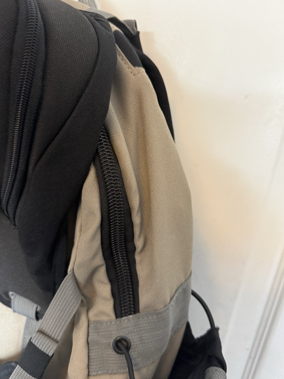 Oakley Tool Box 2.0 SI Tactical Terrain Tan Backpack