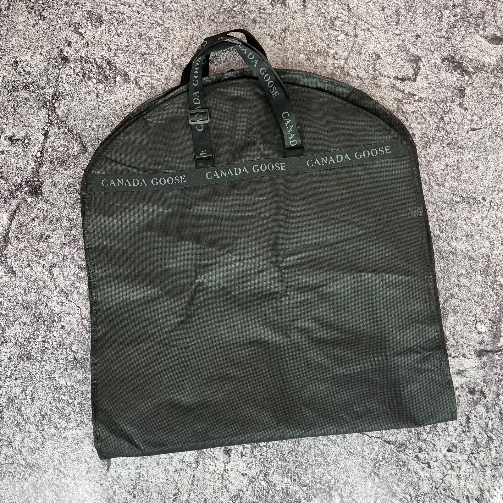 Canada Goose Garment Bag Dust Cover Black Size – 135 x 60 cm