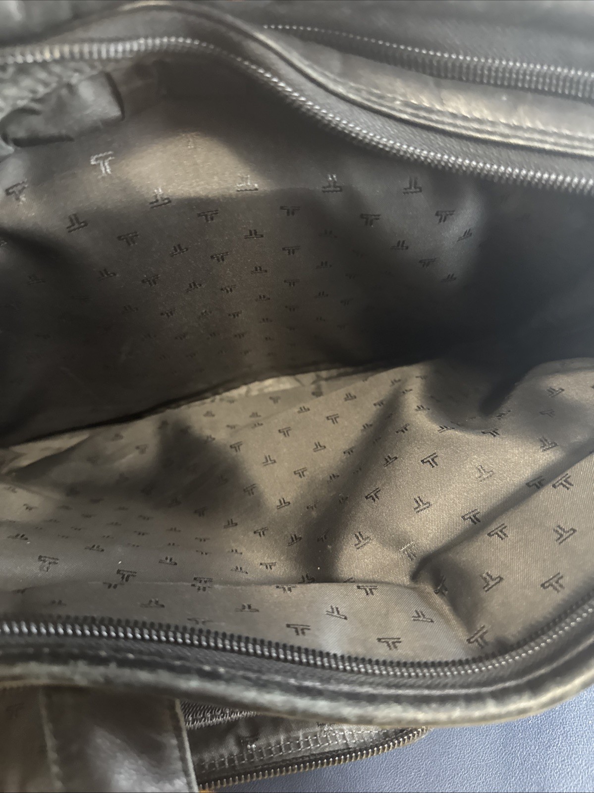 Tumi Black Leather Alpha Expandable Organizer Laptop Carryon Briefcase 96141D4