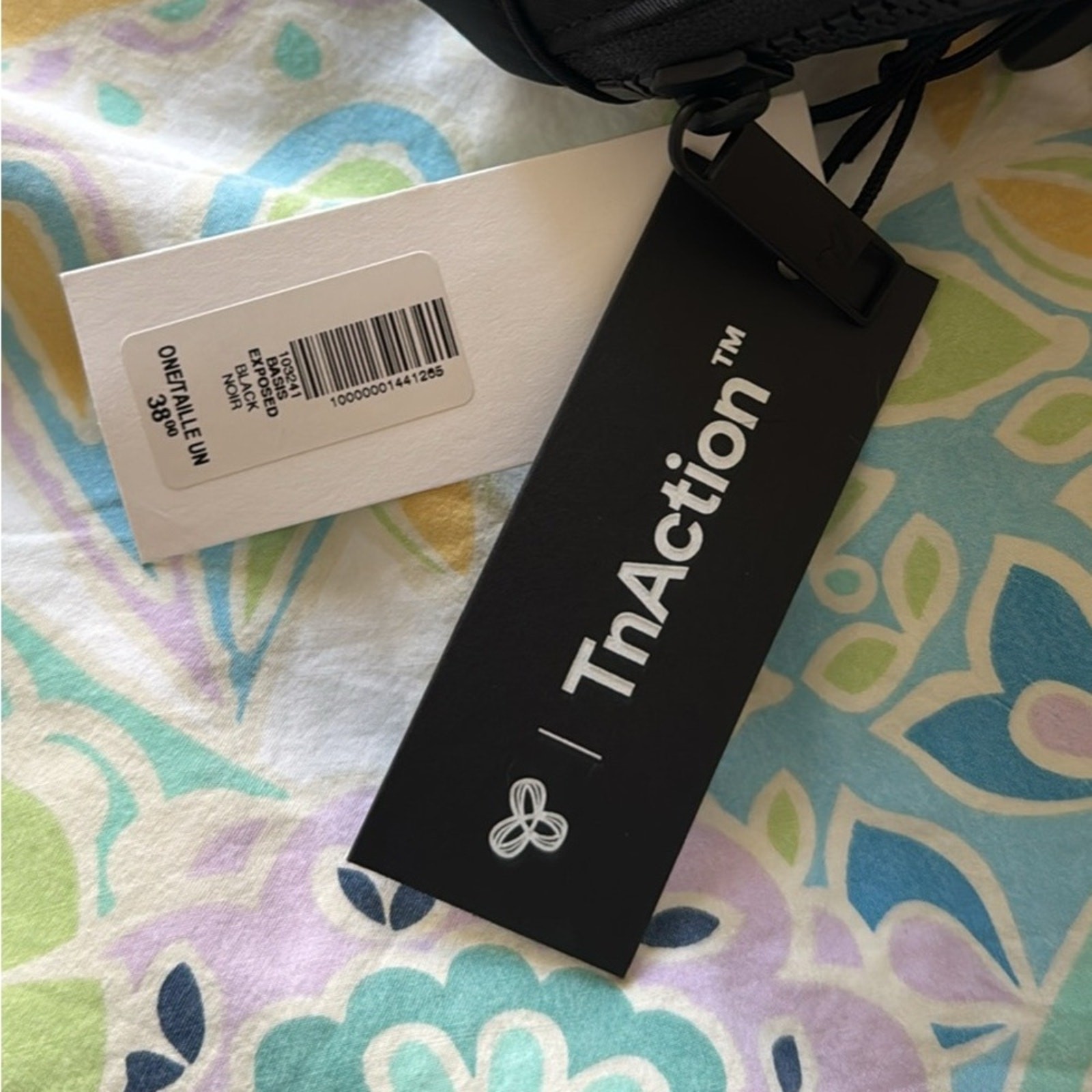 TnAction TNA Aritzia Black Fanny Pack Belt Bag On-the-way Exposed Bag