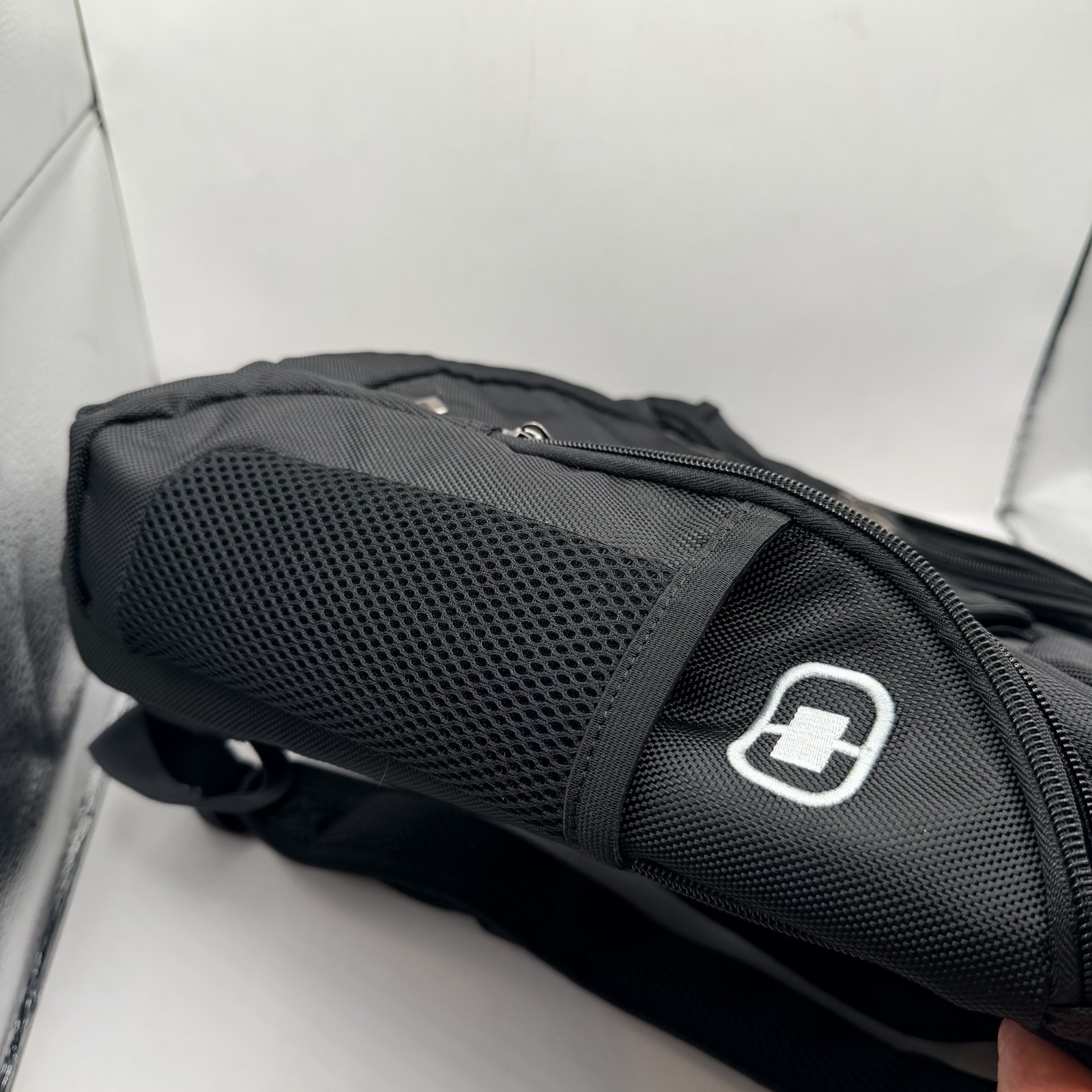 Ogio Backpack Black Technologio Airflow System Netgear New With Tags