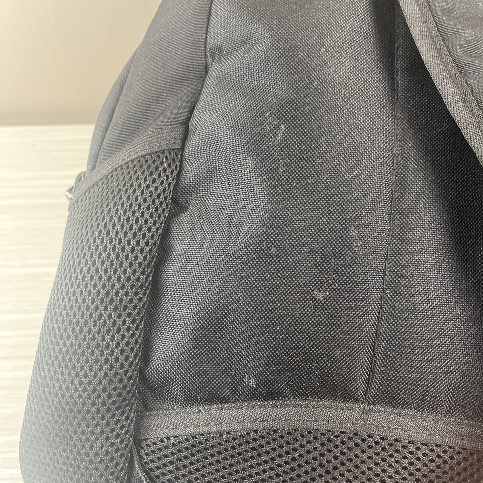 Eastsport Extreme Sport Backpack Black Shoe/Laundry Compartment Padded