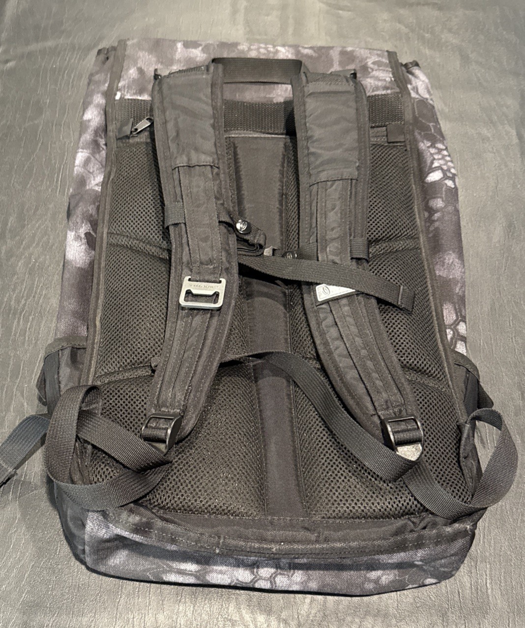 Timbuk2 Commuter – Laptop Carrying Roll Top Backpack – 23” inch – Black Camo
