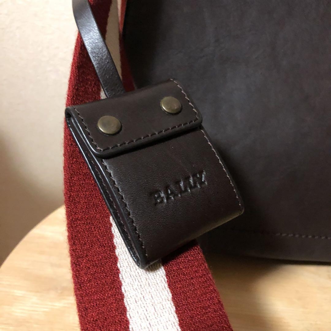 BALLY Authentic Luxury shoulder bag 30×32cm Designer Iconic leather brown