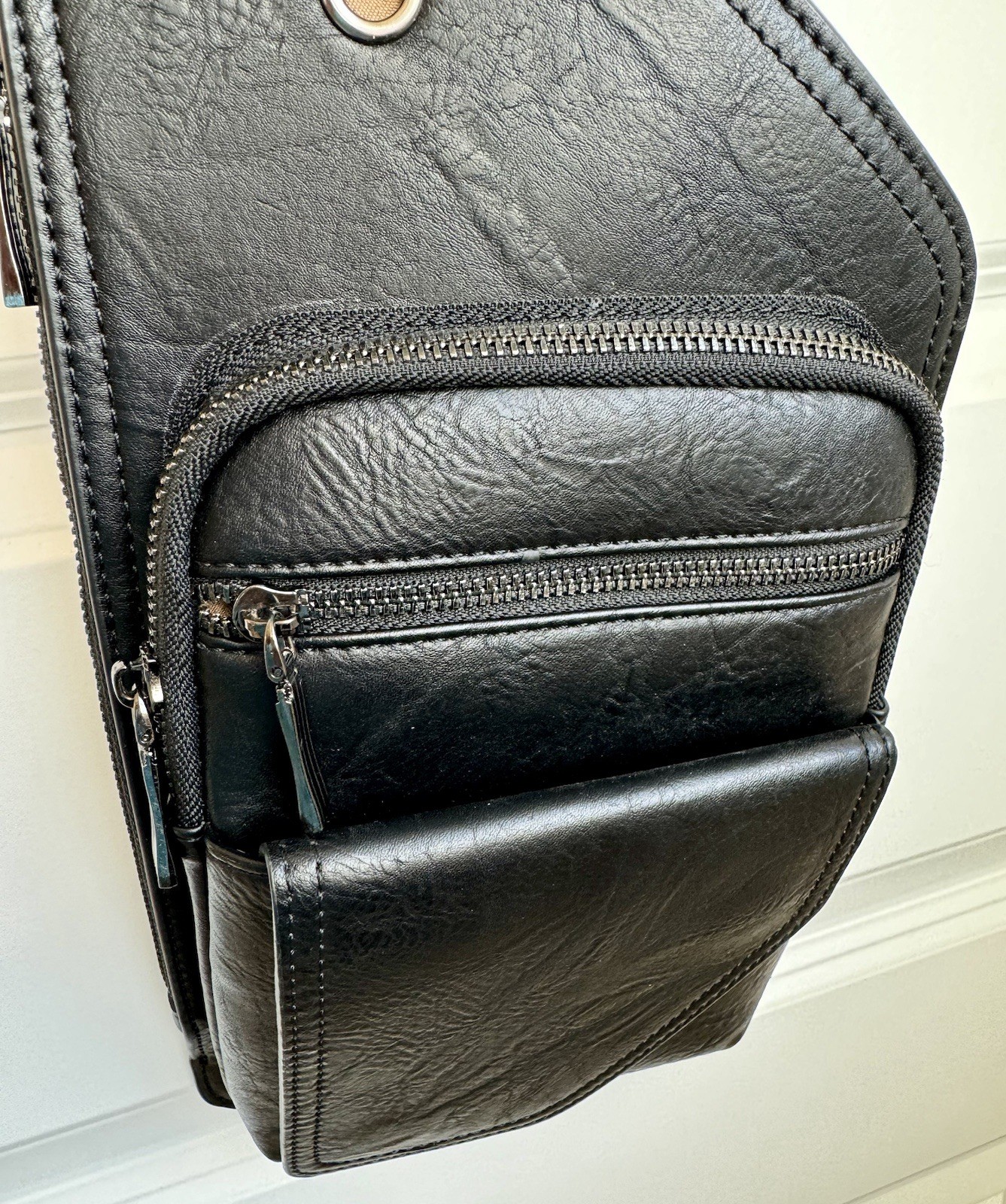 Sling Crossbody Chest Shoulder Bag Men Women Adjustable Vegan Leather