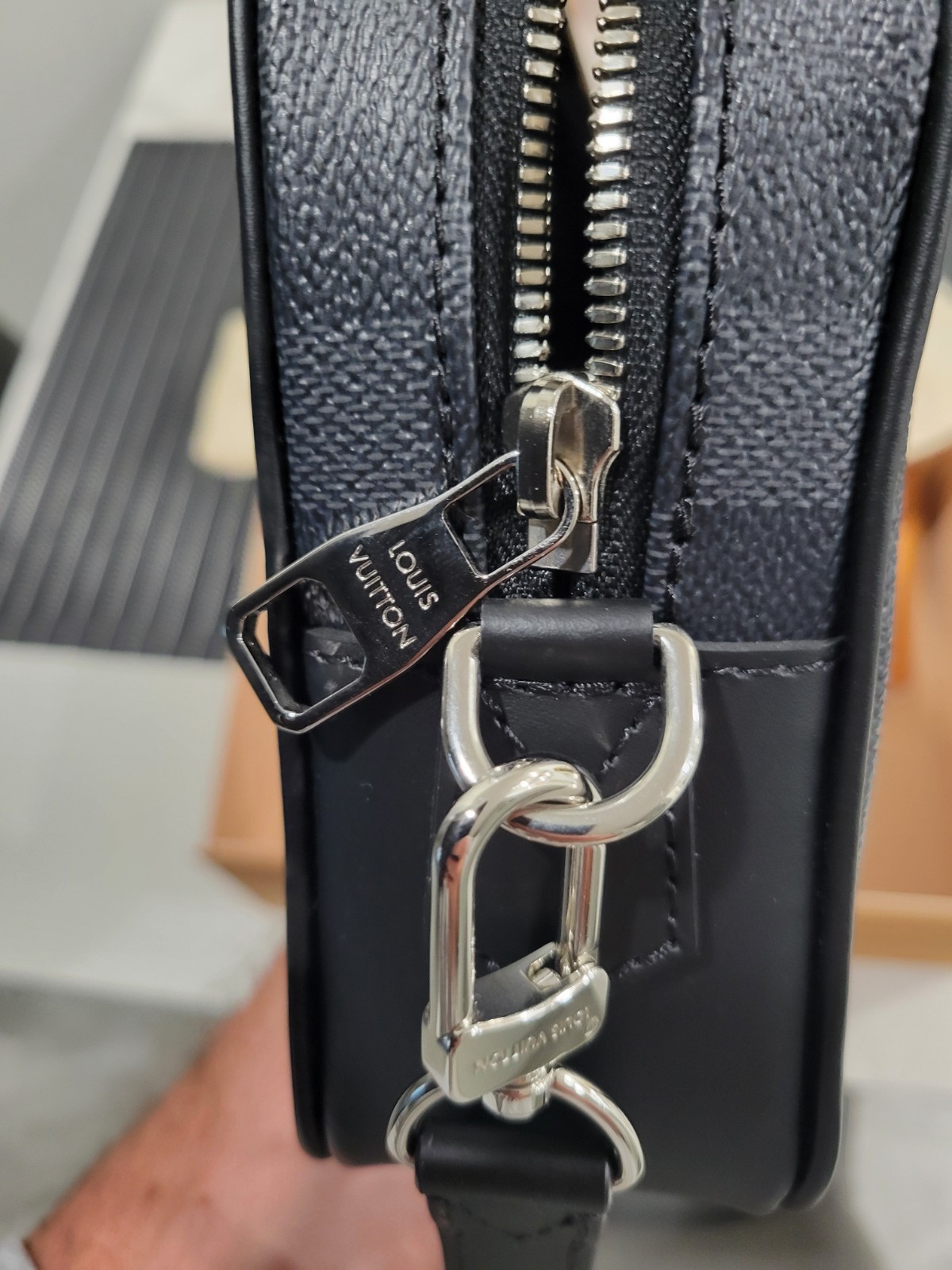 Louis Vuitton Damier Graphite Kasai Clutch — Like New!!