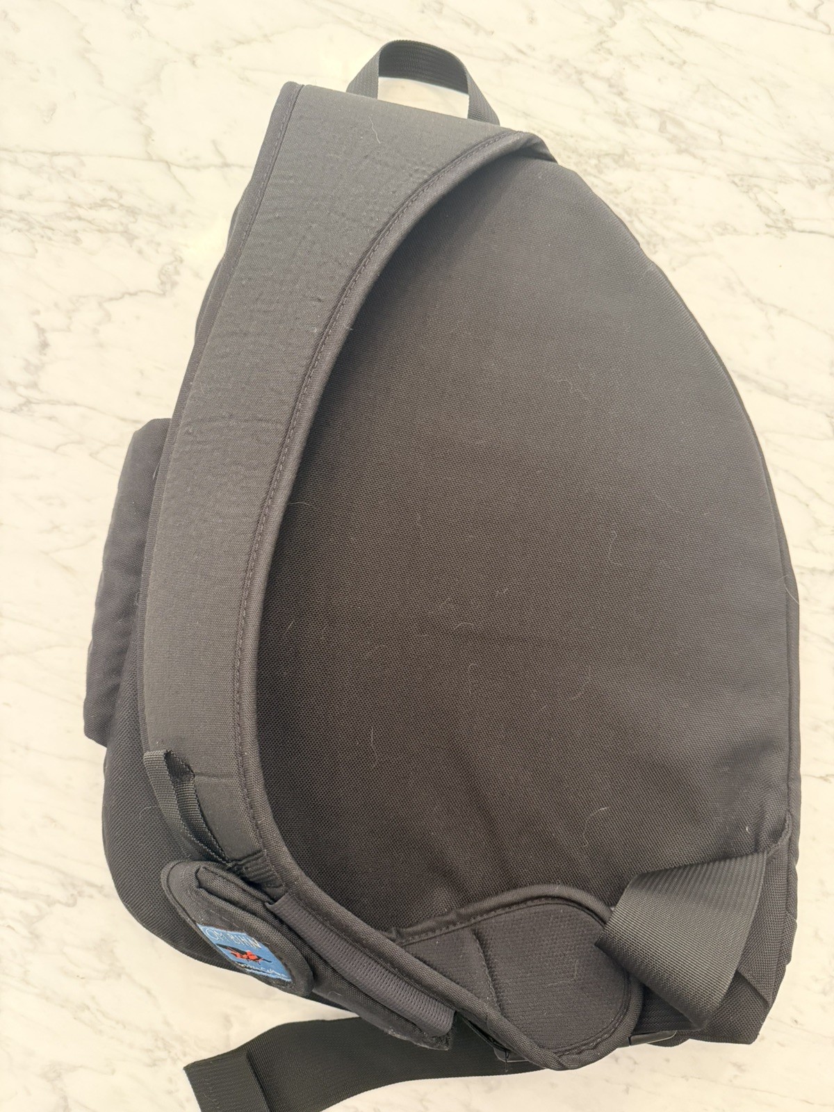 Tom Bihn Buzz Sling Bag Backpack Ballistic Nylon Messenger USA Airplane