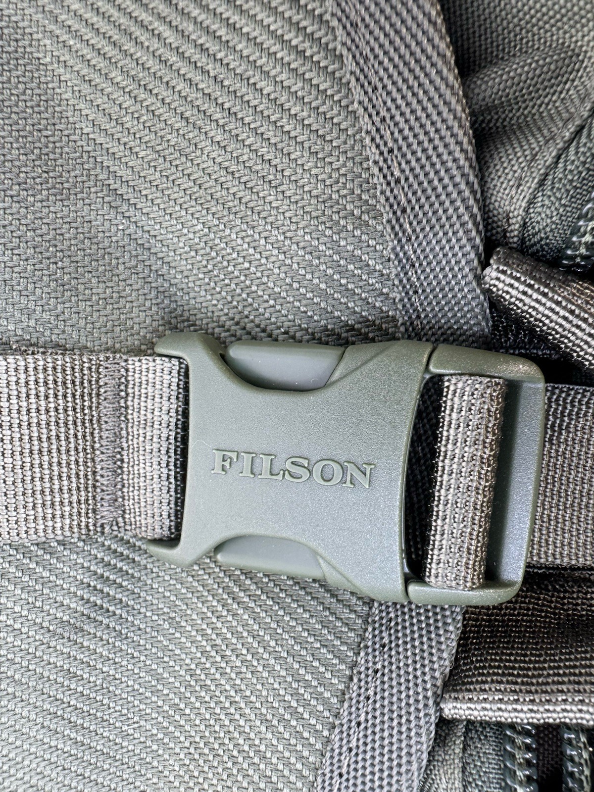 Filson Surveyor Messenger Bag Service Green Cordura Nylon Ripstop 16” X 13” NWT!