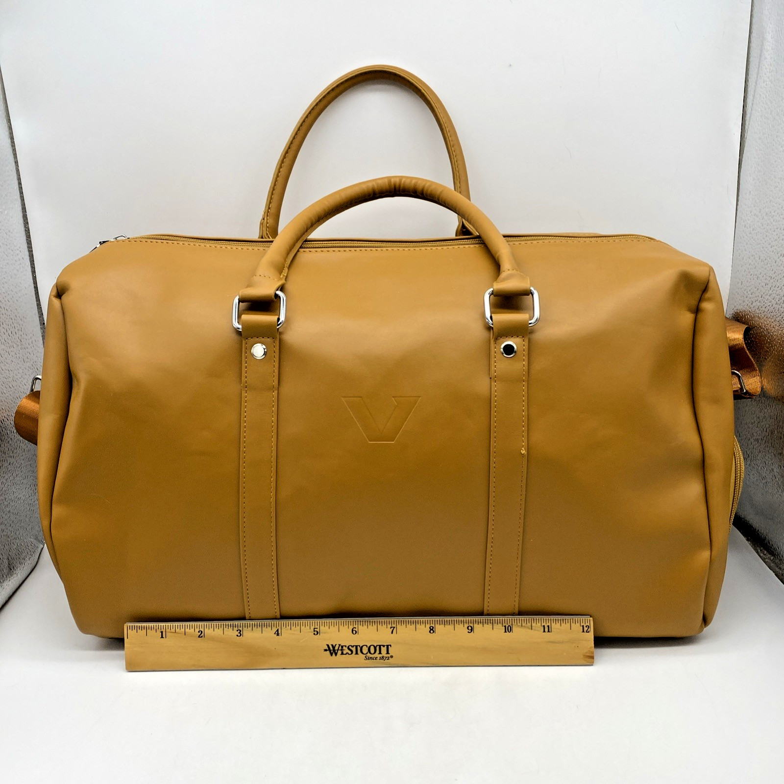Villain Unisex Adult Vegan Leather 22L Golf Duffel Bag NC3 Brown One Size