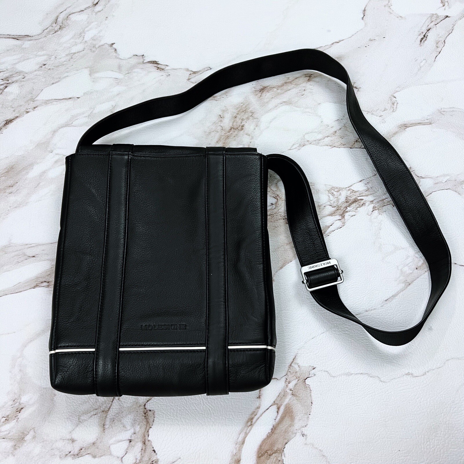 Moleskine Lineage Reporter Bag