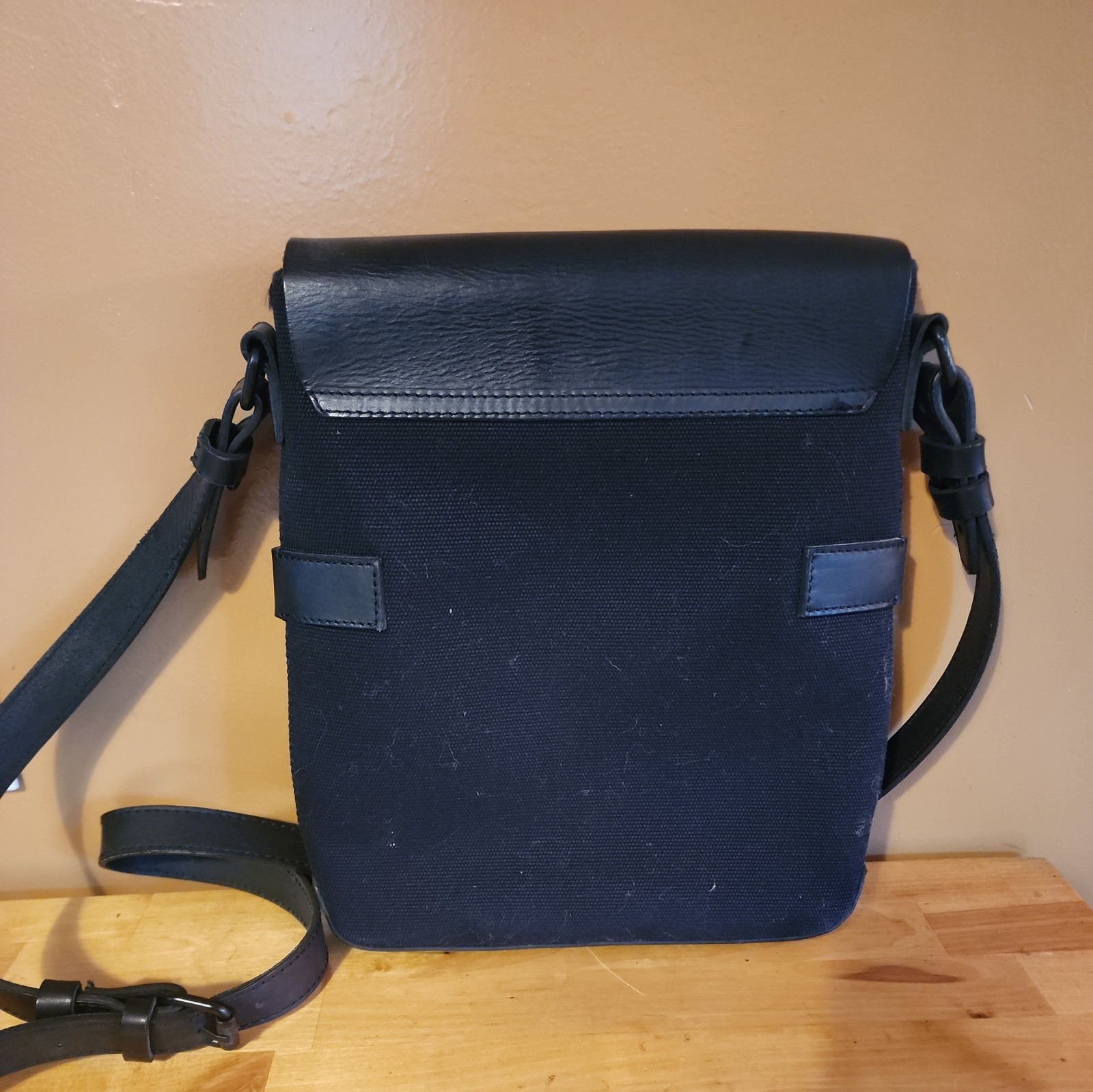 ARMANI EXCHANGE Shoulder Bag Nylon Black 12x10in