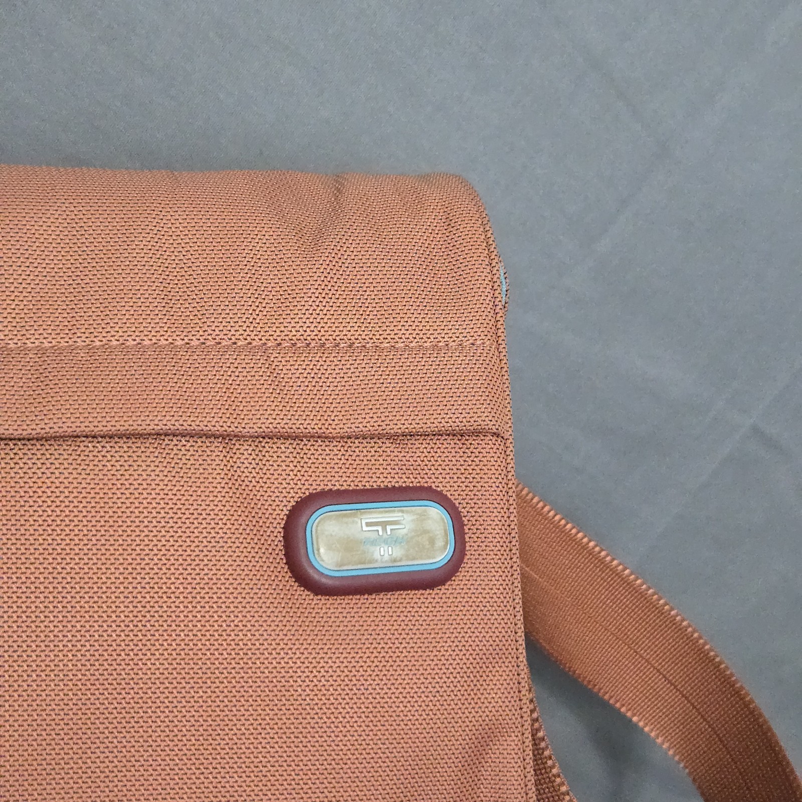 Tumi T-Tech Messenger Bag Orange Flame Ballistic Nylon Laptop Travel Crossbody