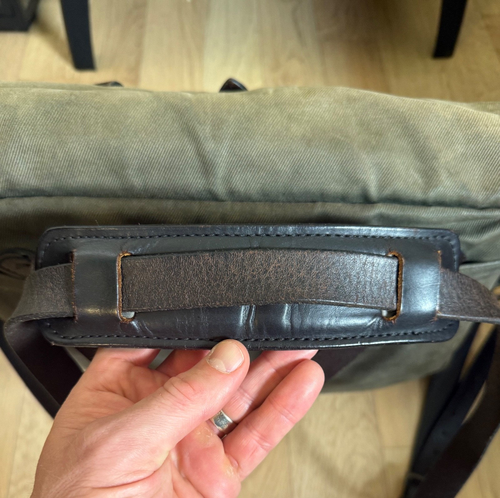 Filson 256 Original Briefcase Otter Green USA Tin Cloth Leather Broken In Patina