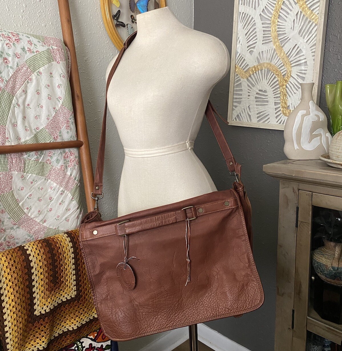Cortez Genuine Leather Briefcase Made in Colombia w Cross body Strap
