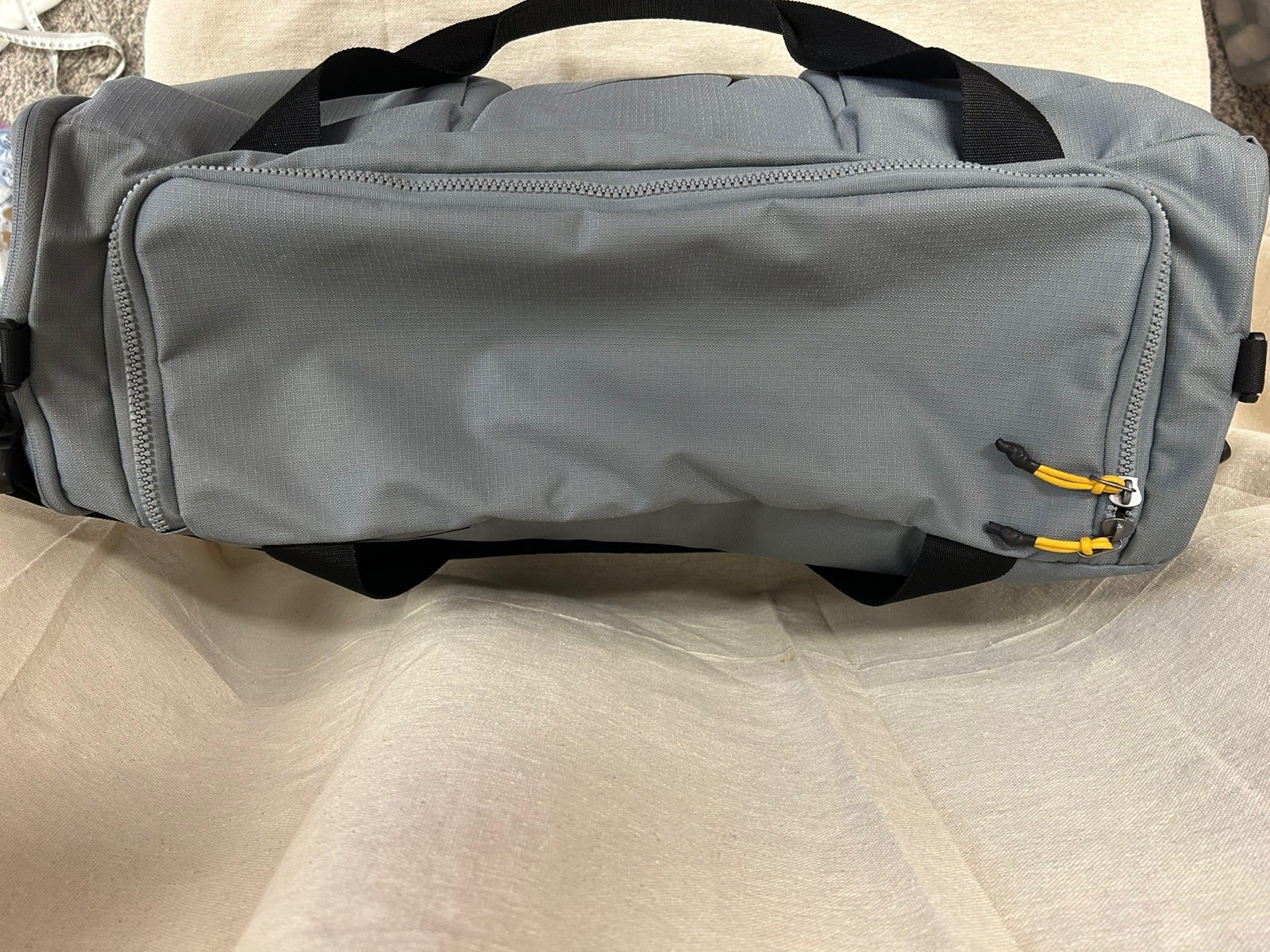 Nike Sport 54L Padded Training Athletic Bag Gray with Interior Shoe Compartment