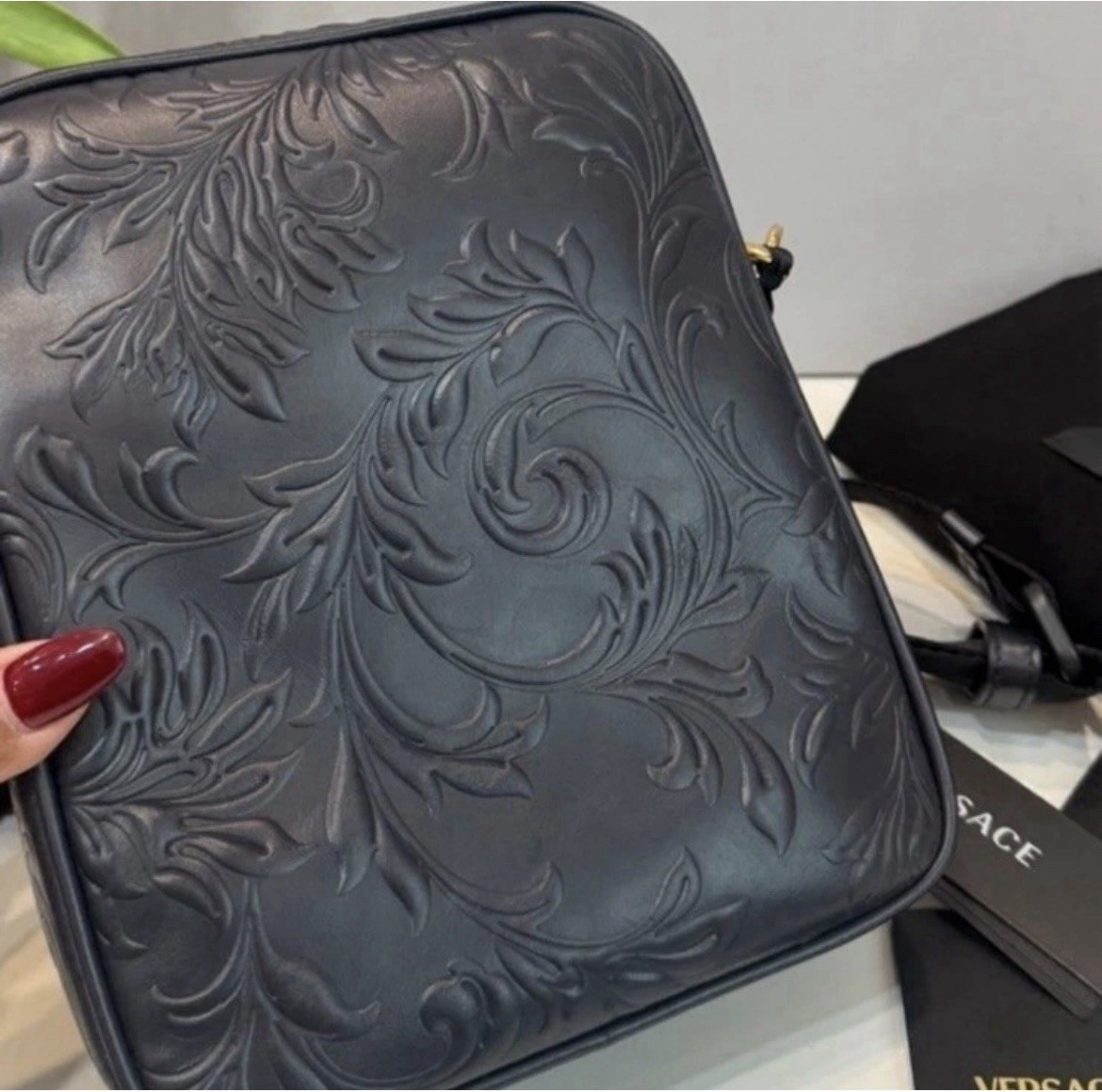 Versace Messenger Embrossing Calf Leather Barocc Navy Blue-gold $ 1500 Authentic