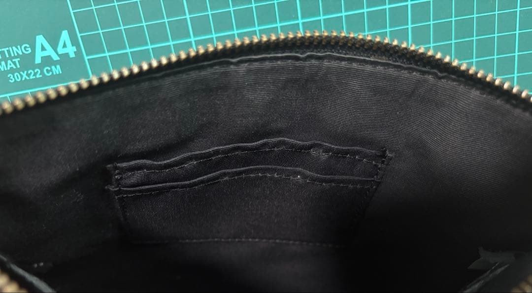 COACH Black Leather Zip Clutch Bag Men 24cm x 19cm Authentic