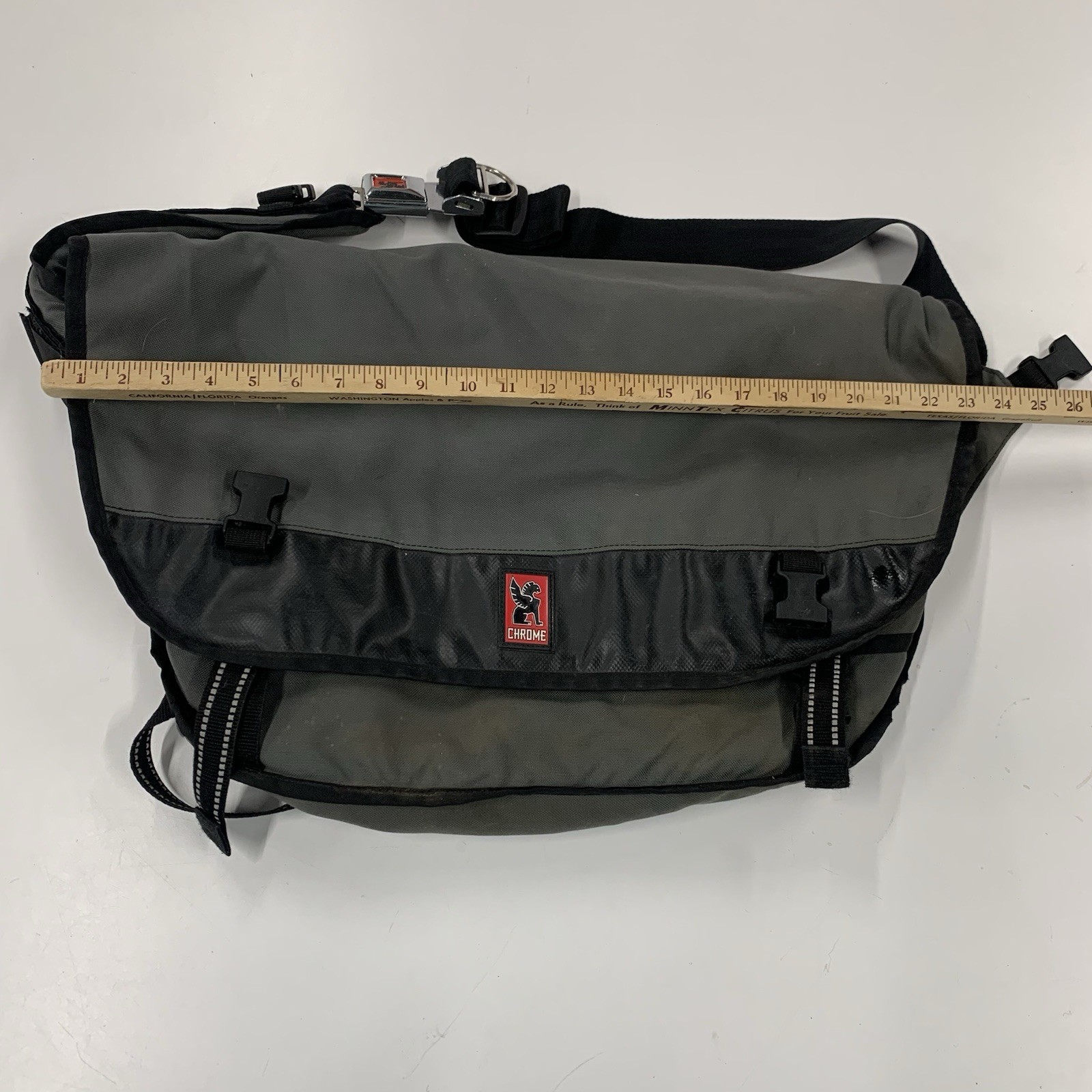 Chrome Industries Messenger Bag Gray & Black – Made In USA