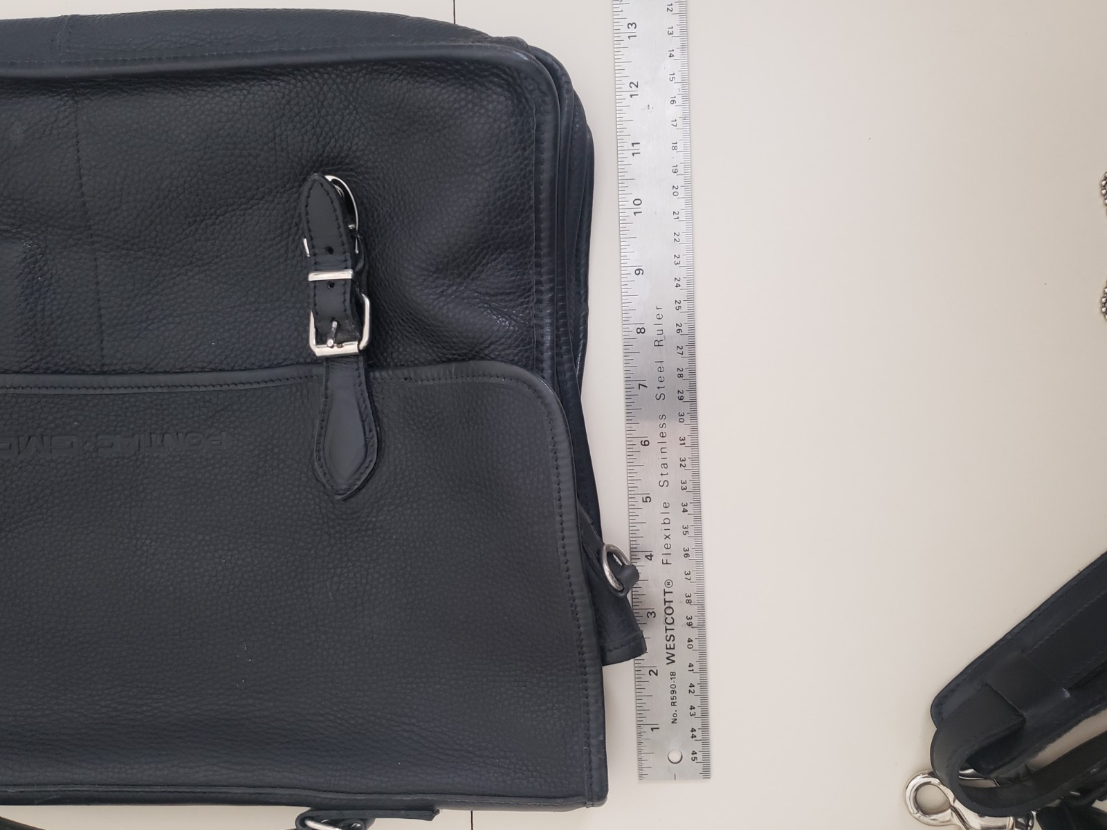 Roots Canada Black Leather Messenger Bag Briefcase Pontiac GMC Logo Beaver Tag