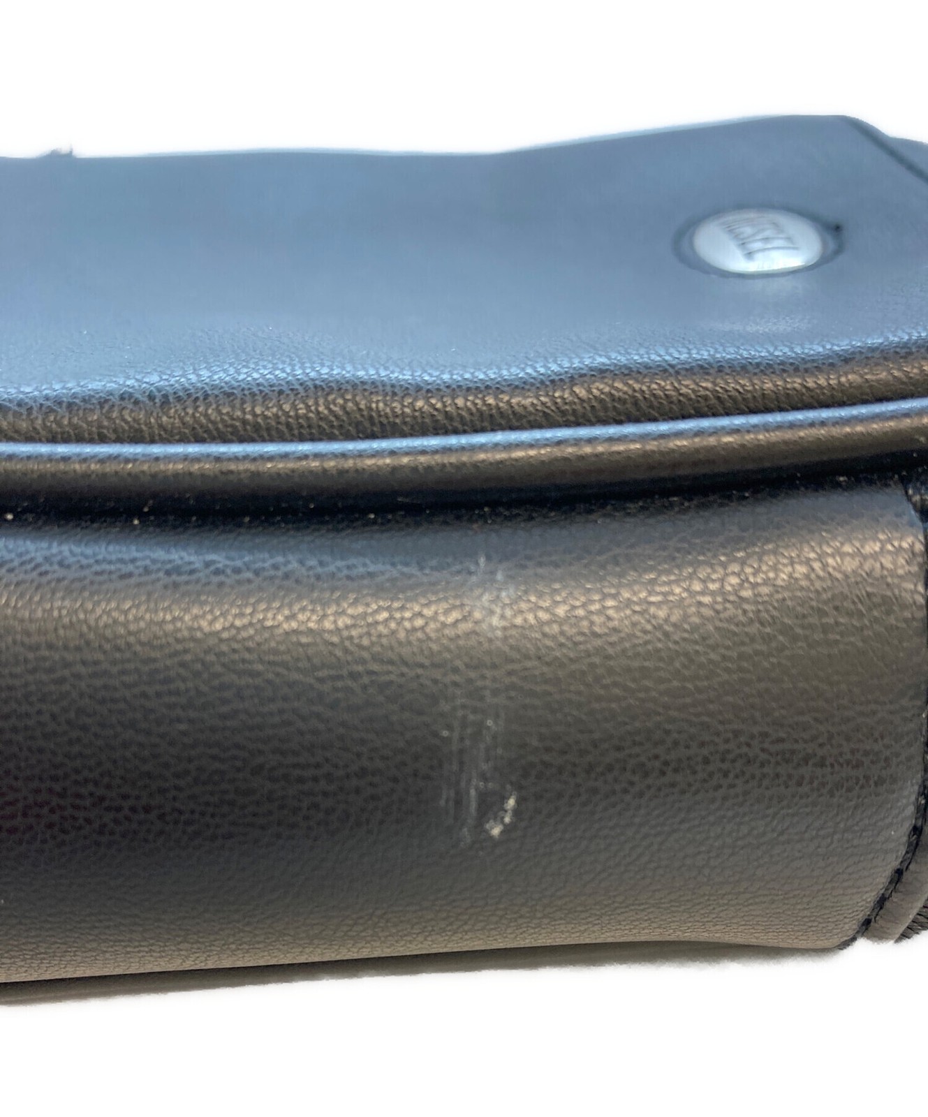 Diesel DSL Oval Crossbody Leather Black Men’s Shoulder Bag Auth