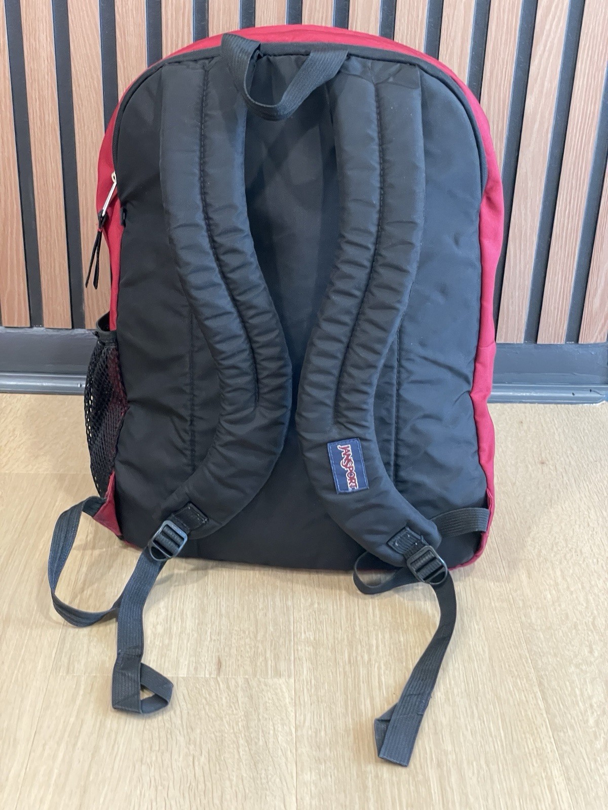 Jansport Big Student Backpack Red Bookbag JS0A47 JK 16” Large School Bag