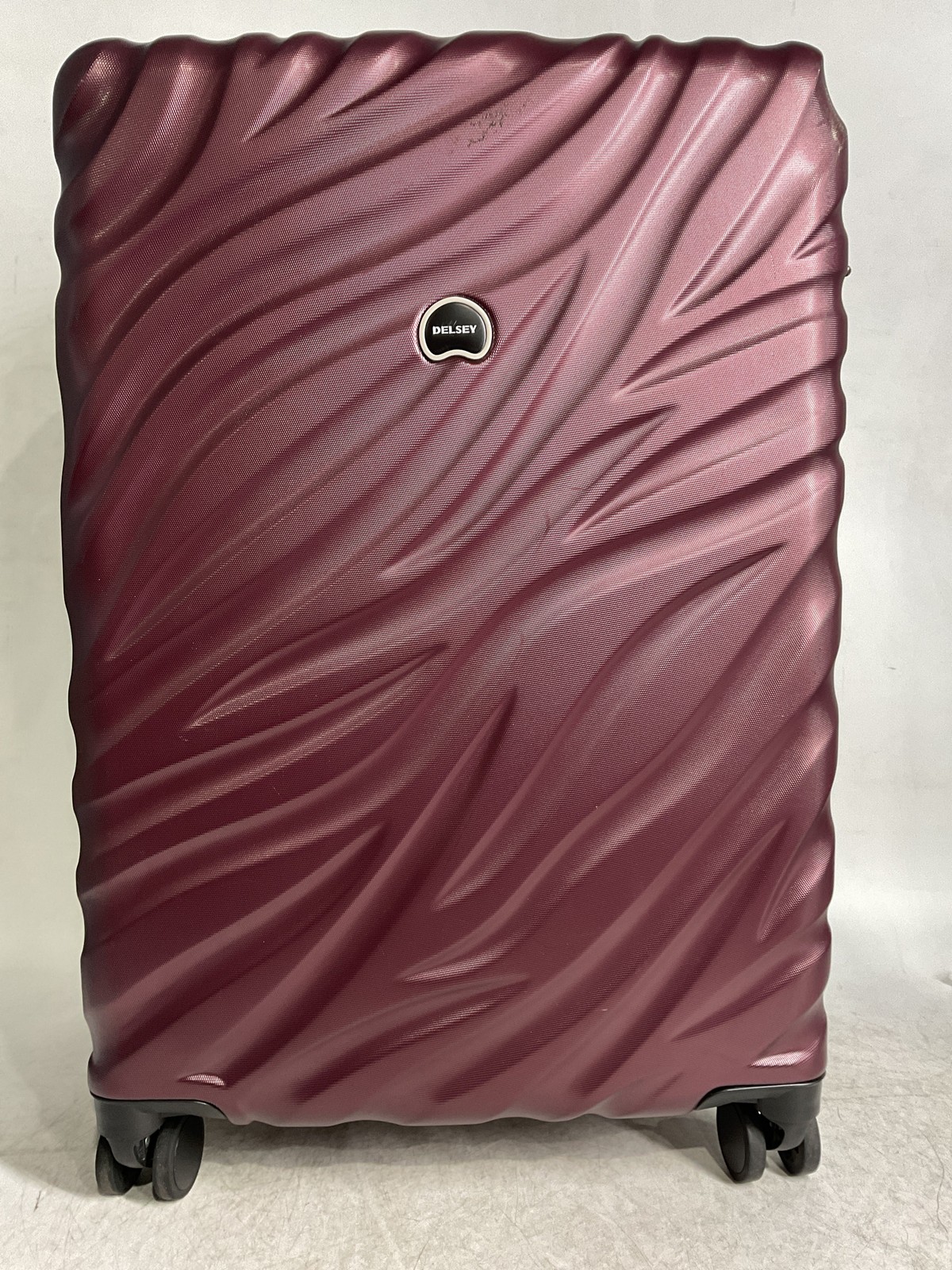 Delsey Alexis Lightweight Luggage, 4-Wheel Spinners Hardshell Suitcase, 25 In U3