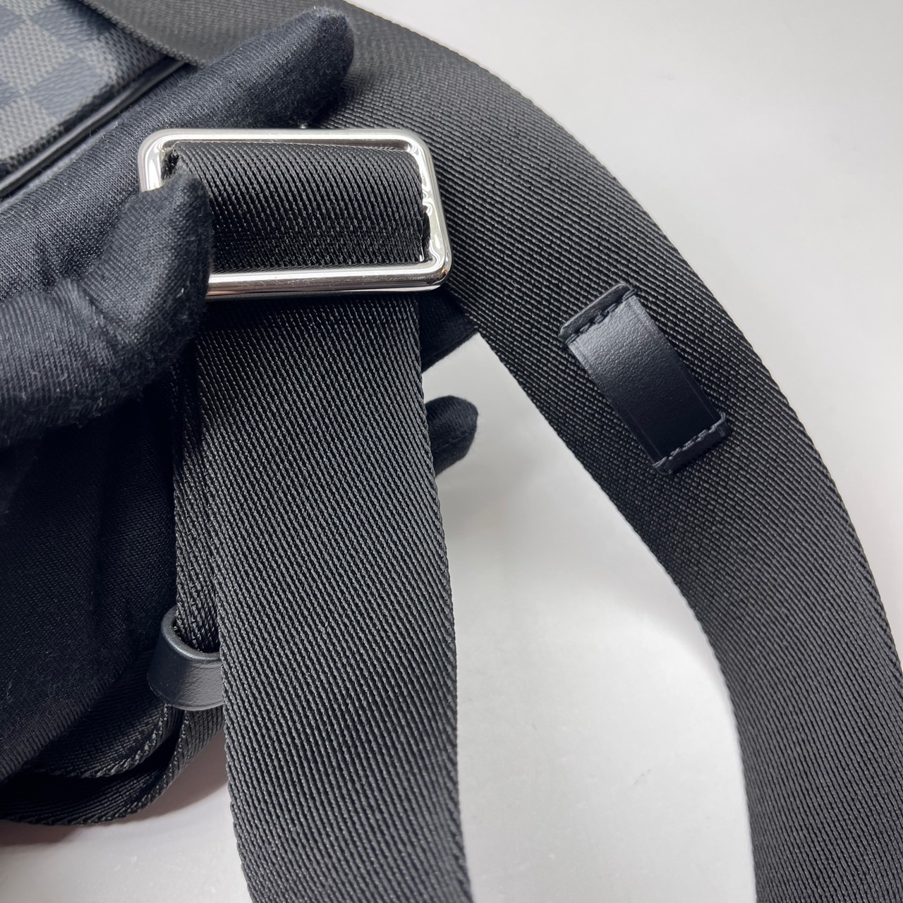 Louis Vuitton Pre-Owned Authentic Messenger Bag Black Two in one 23x4x15cm