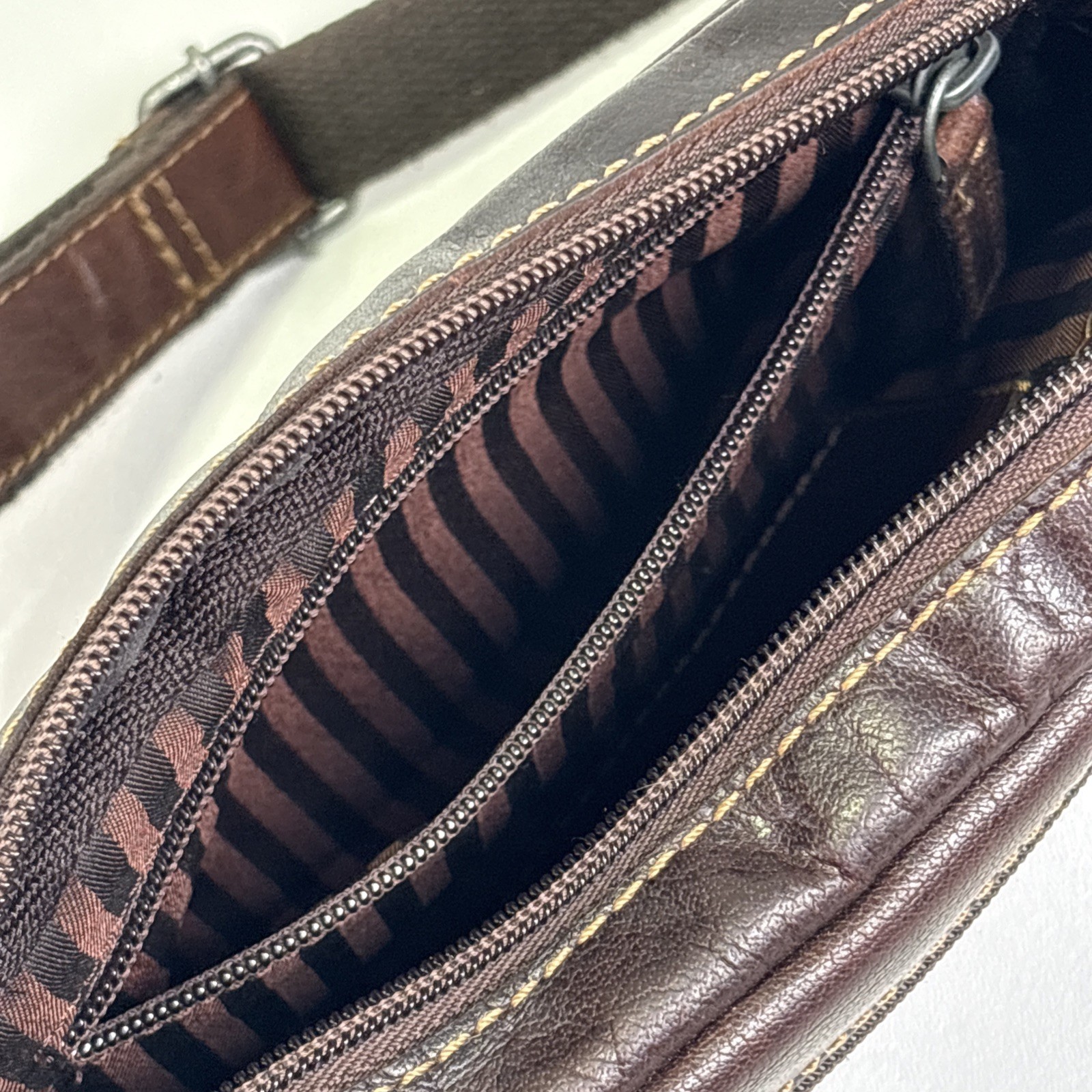 Jack Georges Voyager Brown Buffalo Fine Leather Belt Bag #7109 UNISEX