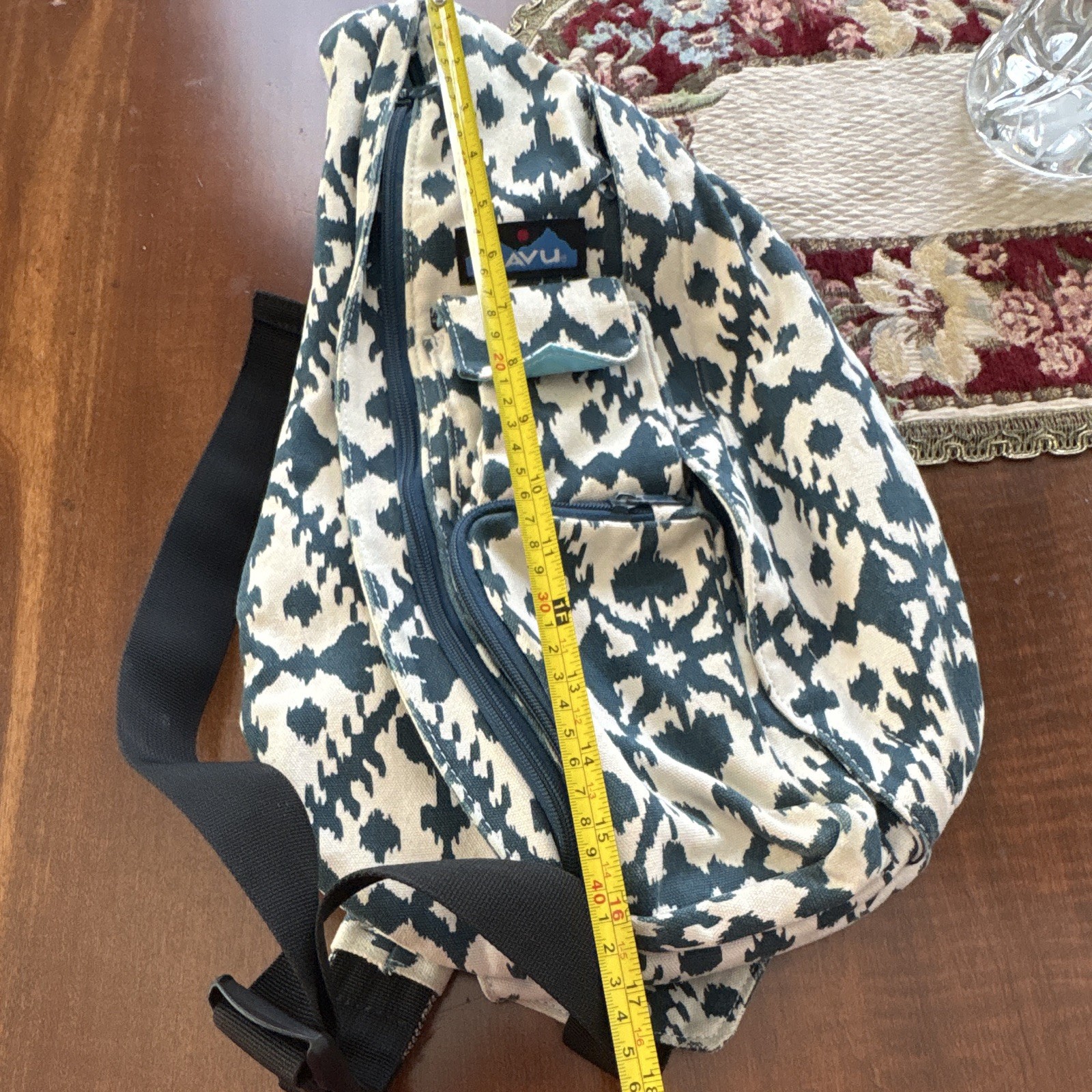 KAVU Rope Sling Bag Crossbody Shoulder Canvas Ivory/Blue Geometric Print