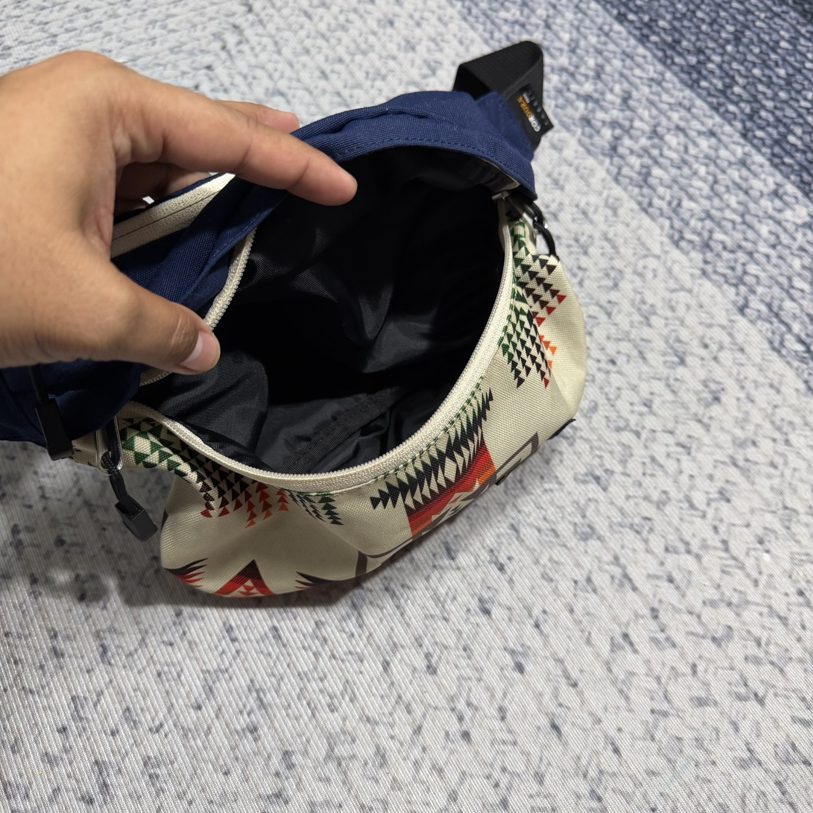 Pendleton Woolen Mills Waist Pack Hip Bag Aztec Geometric Print Cordura Fabric