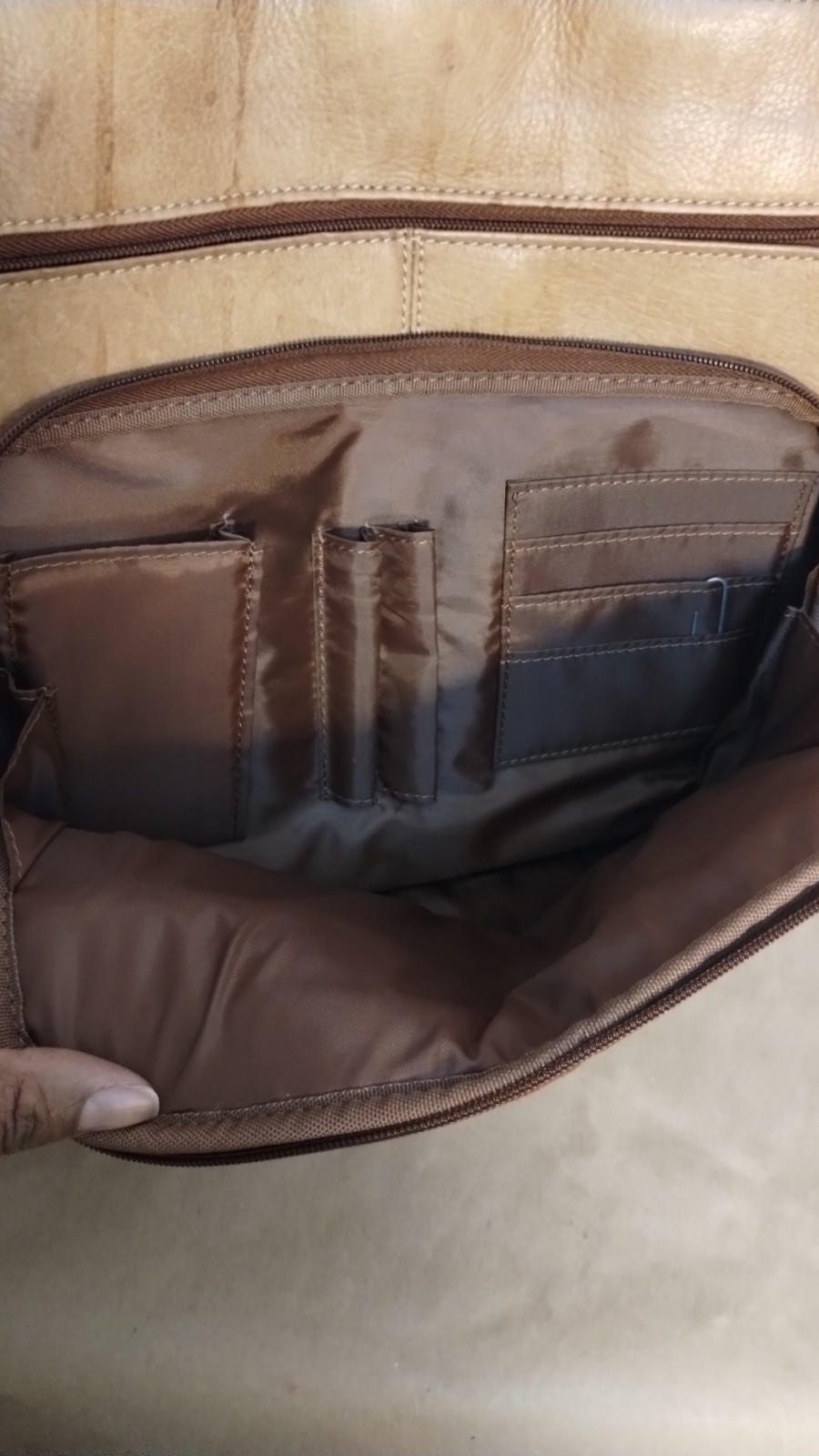 Wilson’s Leather Tan Men’s Laptop Bag