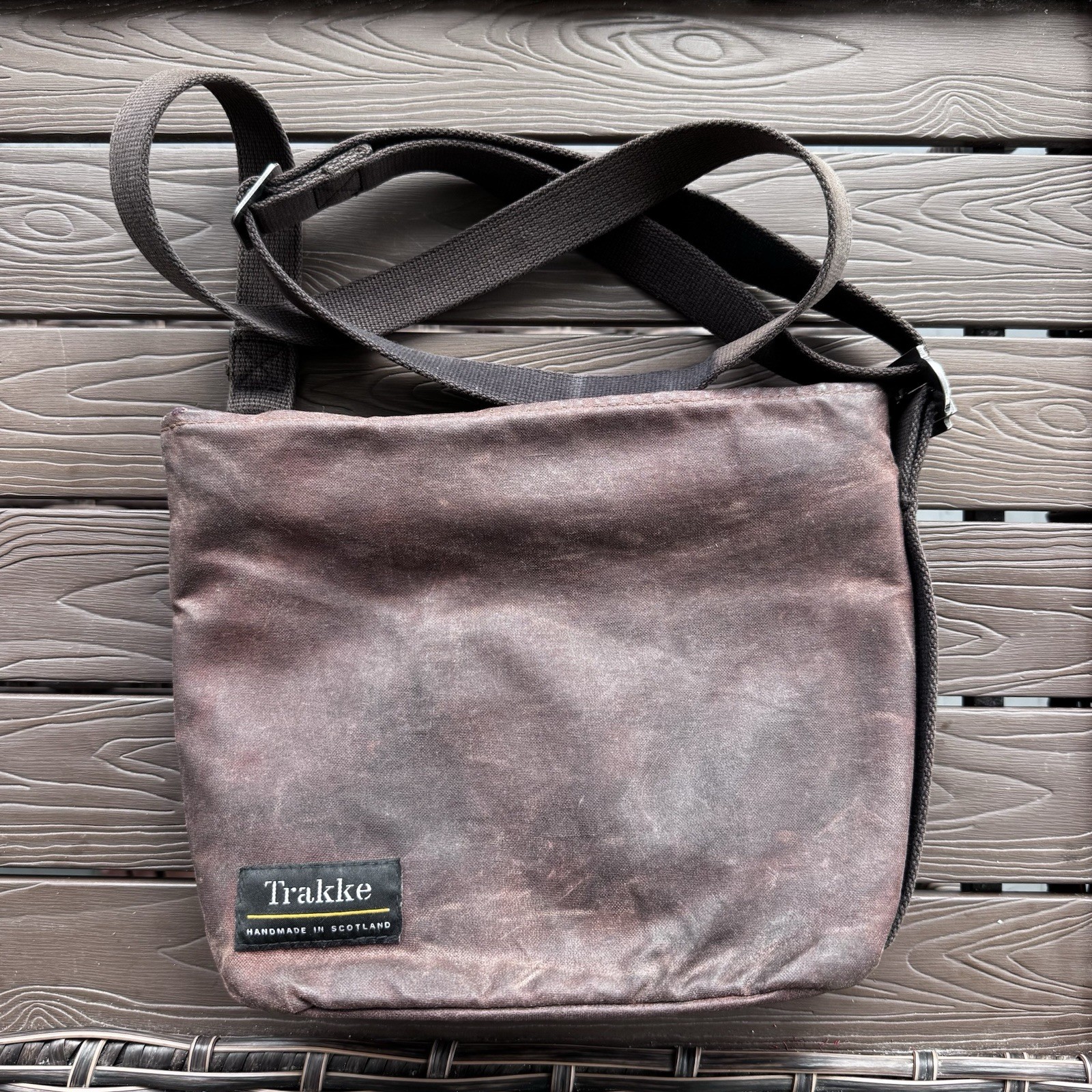 Trakke Kelso Sling Port waxed canvas