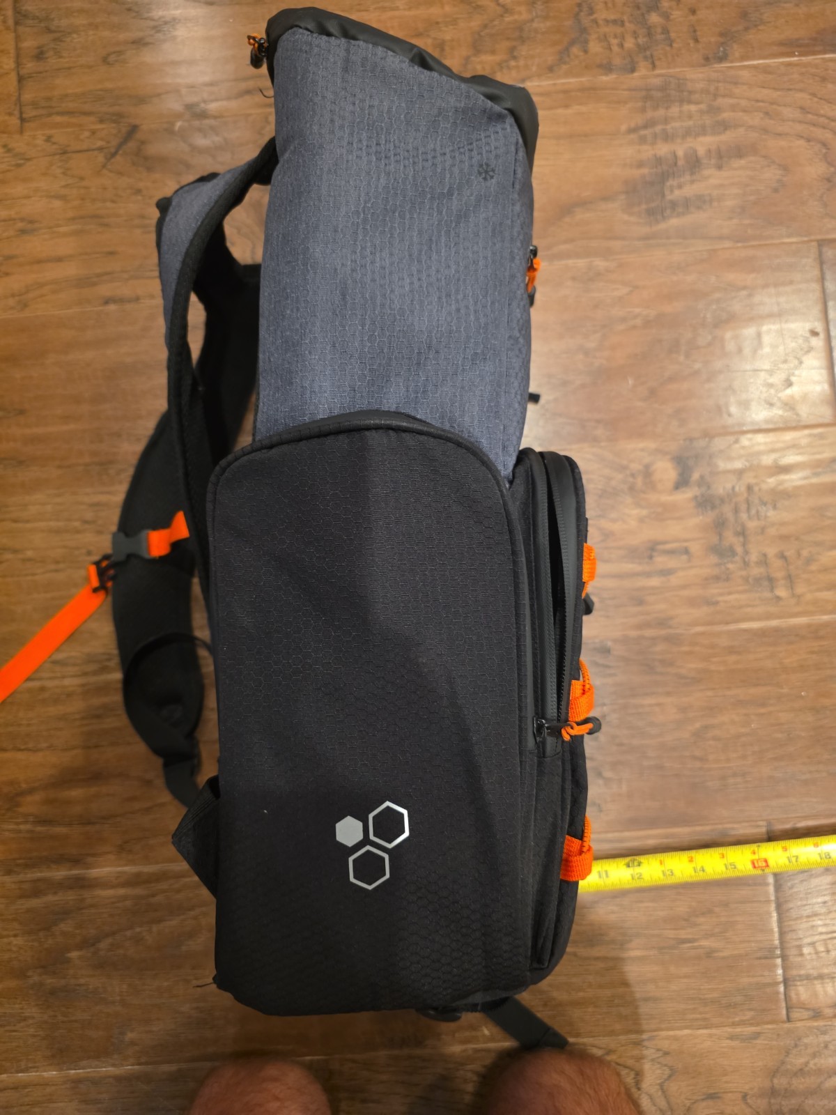 Genuine Land Rover Above & Beyond Black Backpack Cooler Icechest Rare