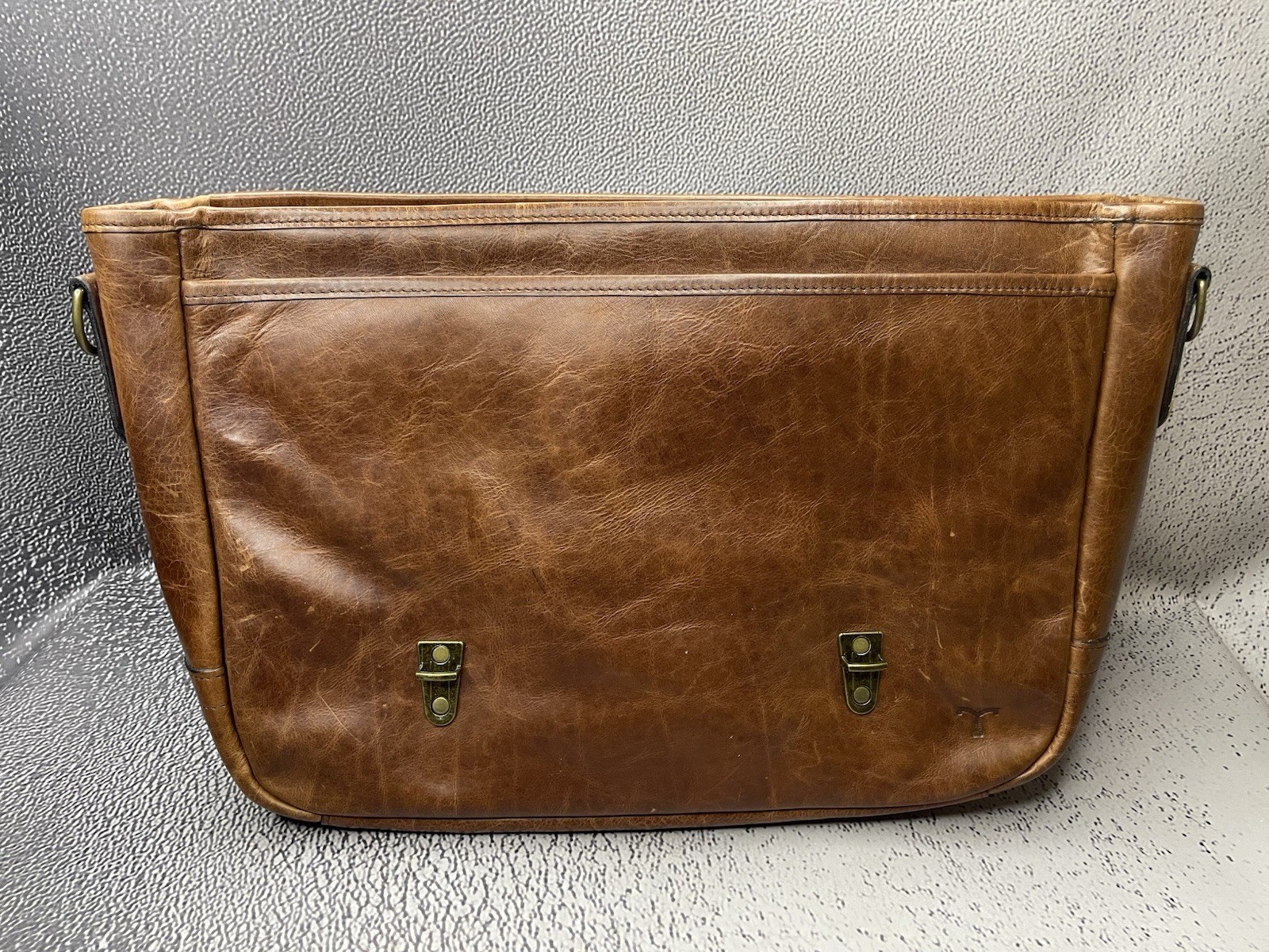 New TECOVAS Men Bartlett Messenger Cognac Brown Bovine Broken Carabiner