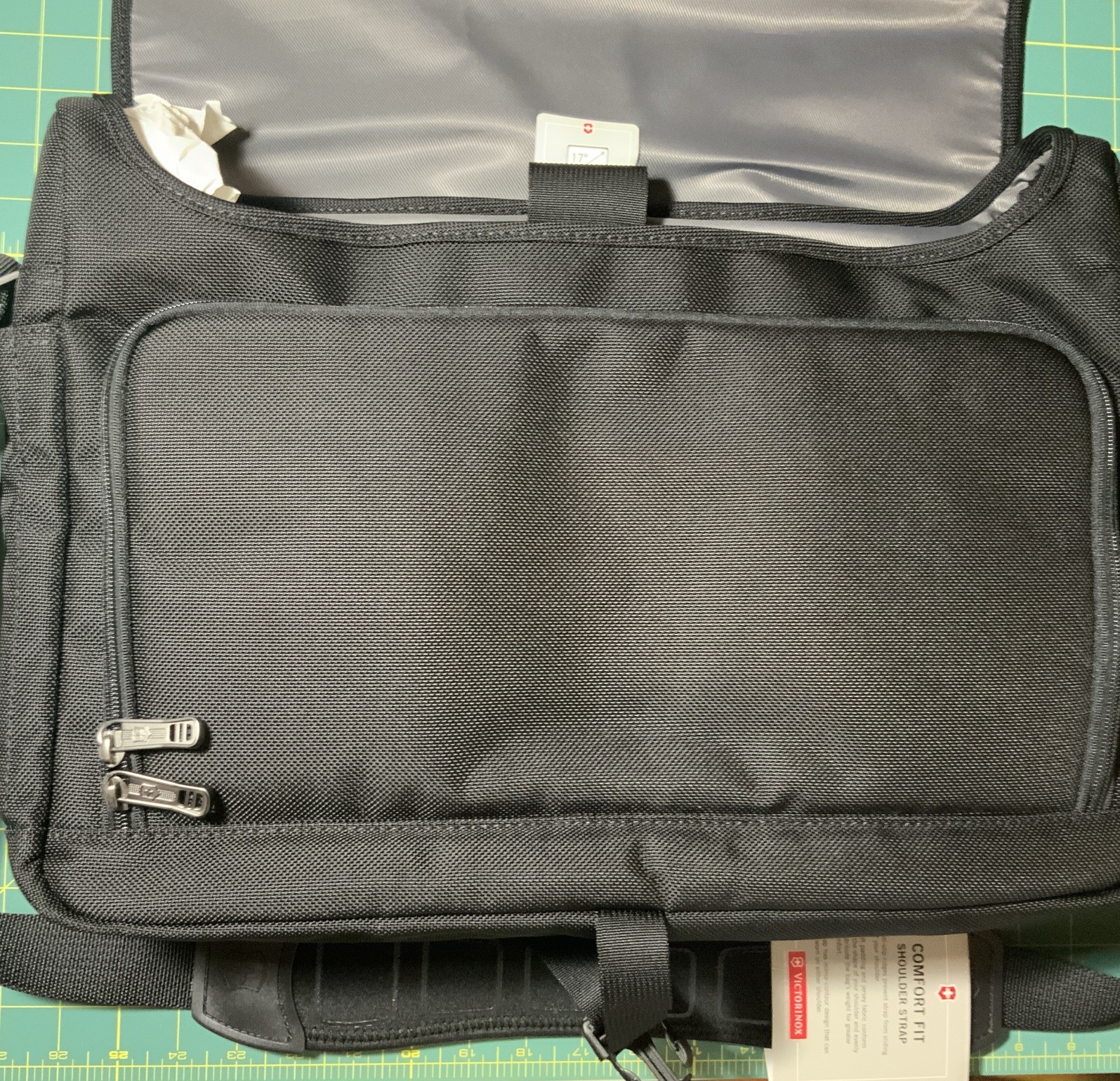 Victorinox Architecture 2.0 Collection Empire 17 Bag Black New With Tags In Box