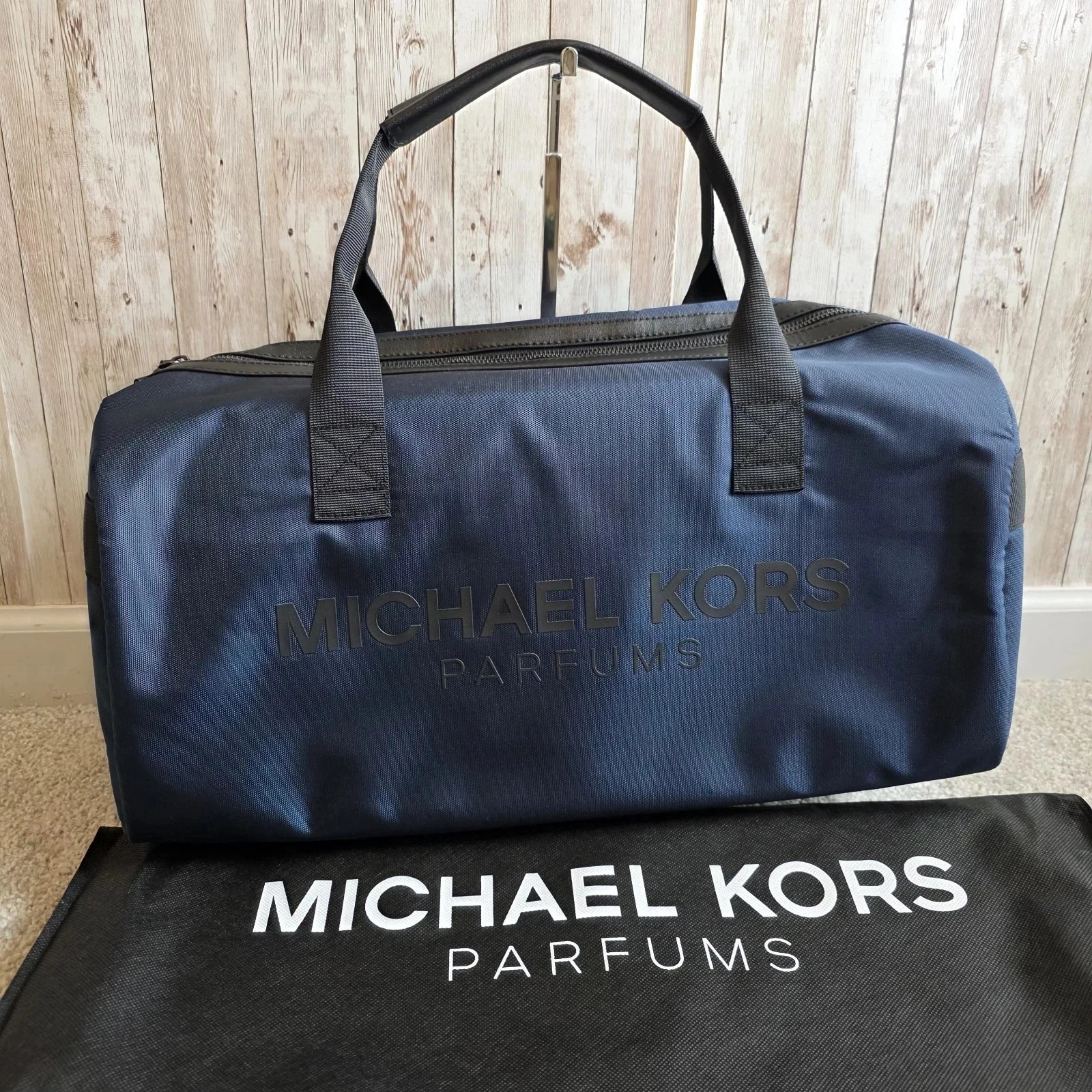 Michael Kors Parfums Duffle Dark Blue Travel Overnight Shoulder Gym Weekend Bag