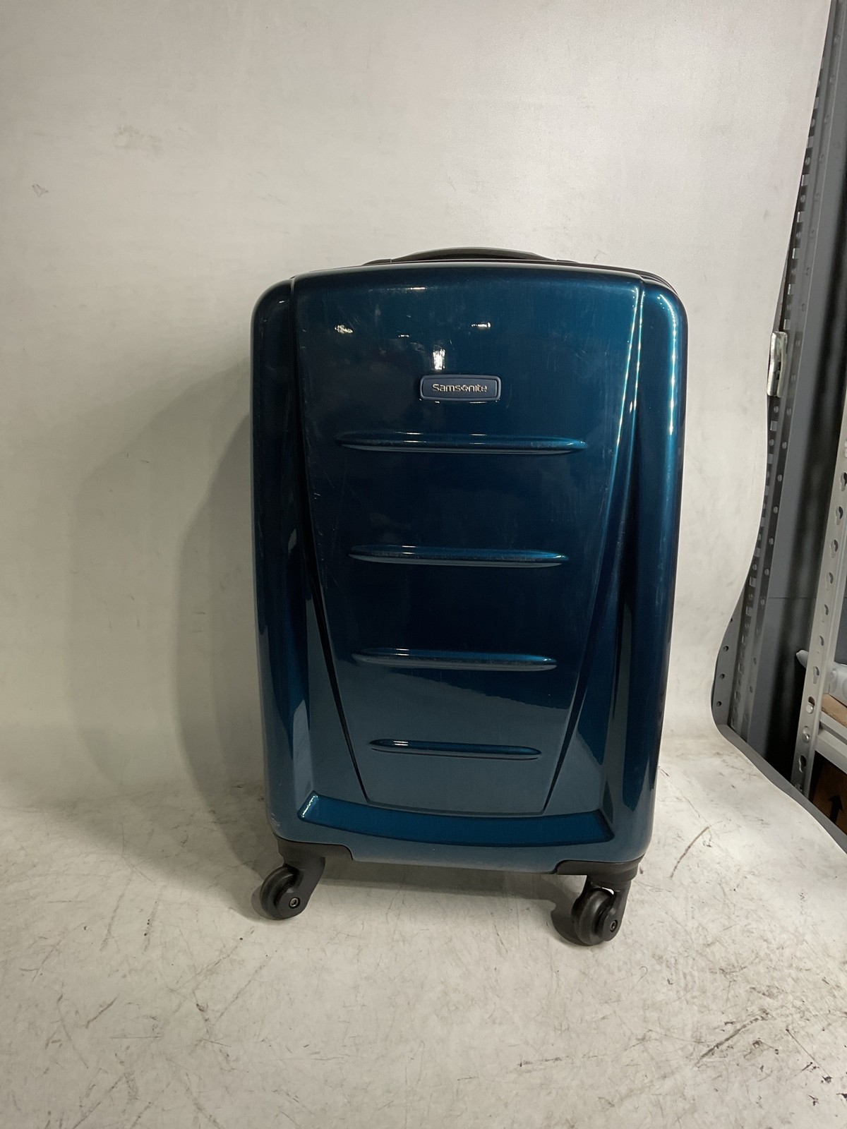 Samsonite Winfield 2 Hardside Luggage Deep Blue Carry On 20 Inch U14