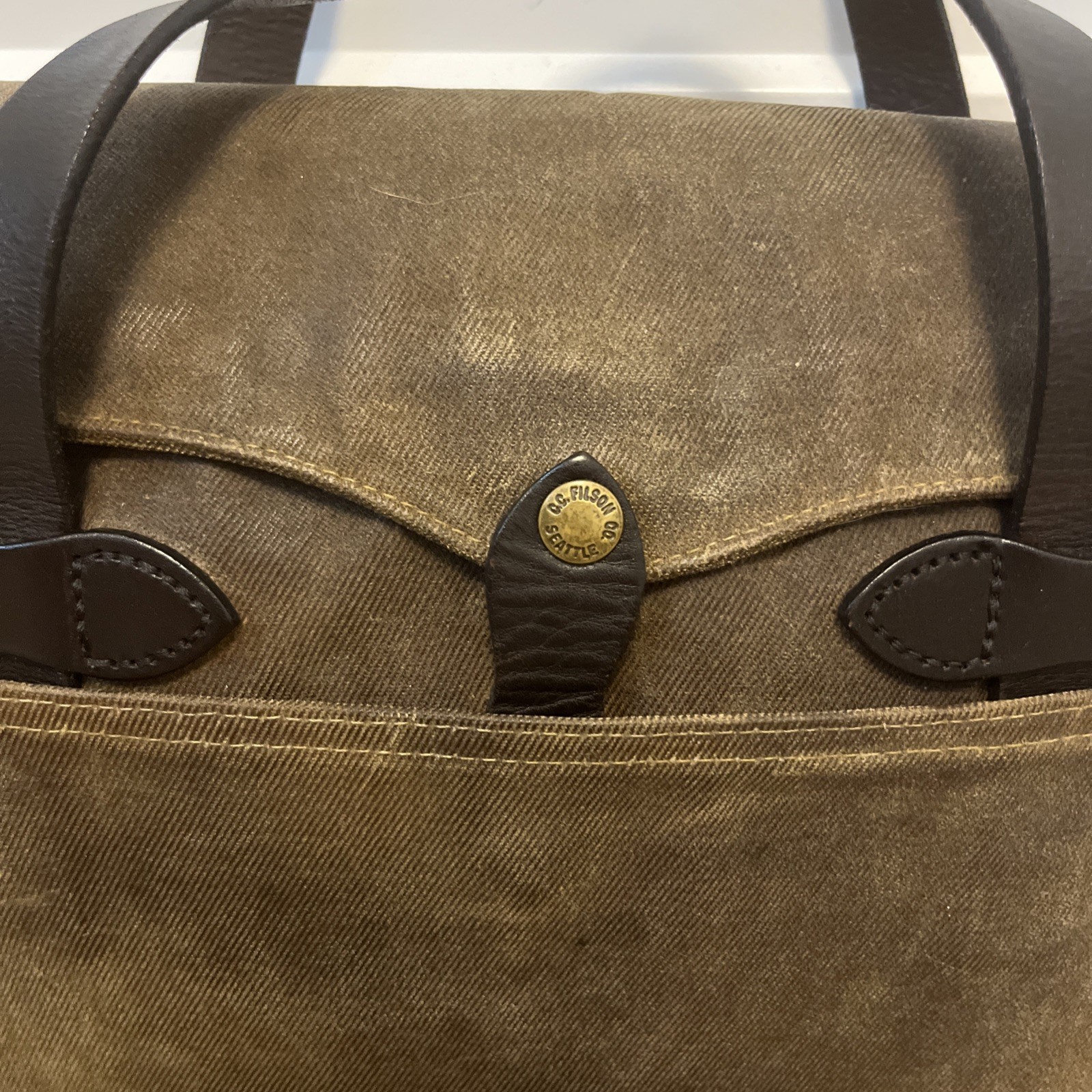 Filson Rugged Twill 256 Original Briefcase | Patina | MiUSA | Missing Strap