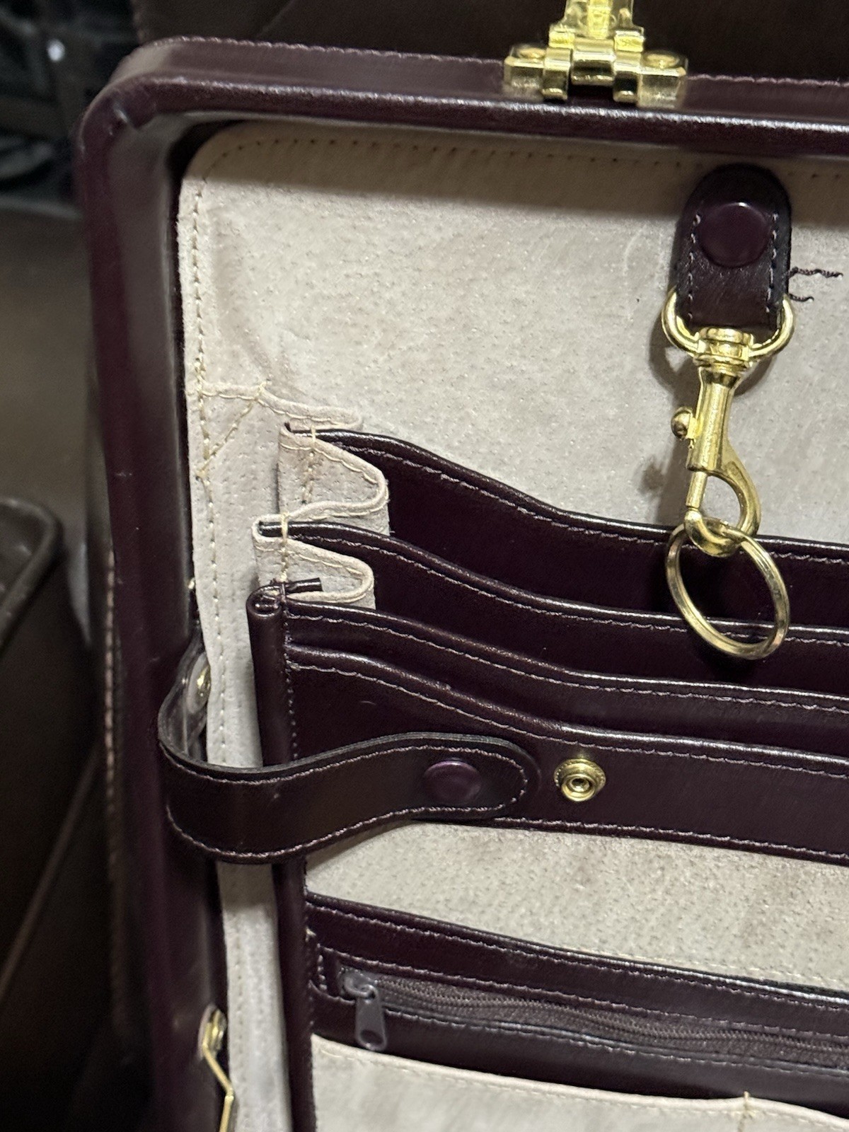Vintage 80’s 90’s MacGregor Kmart Dual Opening Bonded Leather Attaché Briefcase