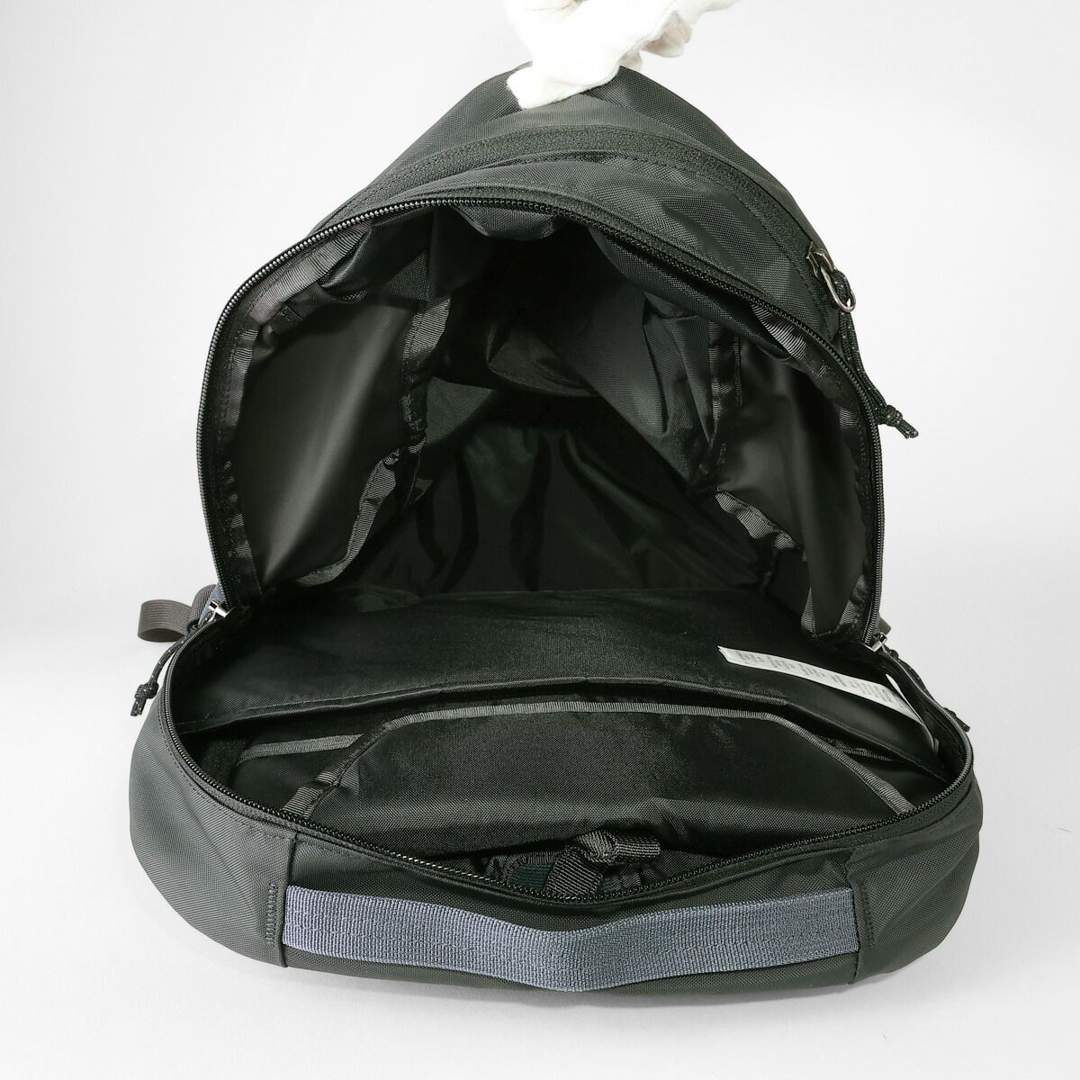 Patagonia Atom Daypack 24L Backpack Unisex Blue Recycled Polyester New
