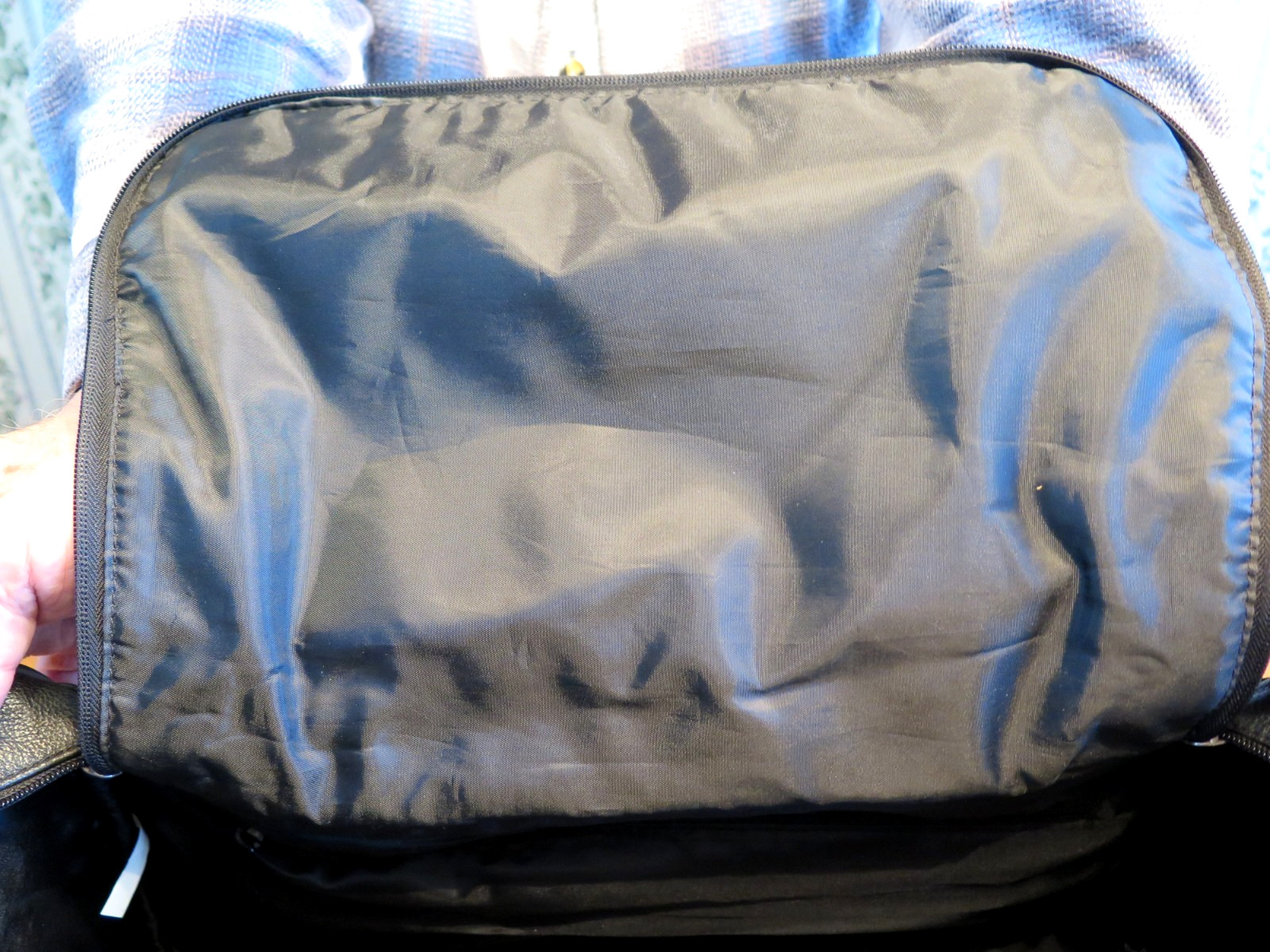 Vtg Black Leather Corvette Duffle Bag Embroidered Logo Travel Gym Weekender