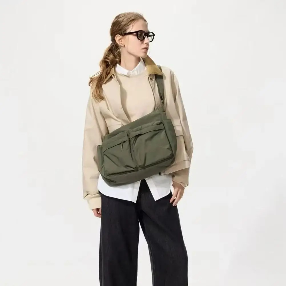 Casual Multi-pocket Messenger Bag Men Women Shoulder Bag Travel Sport Bag