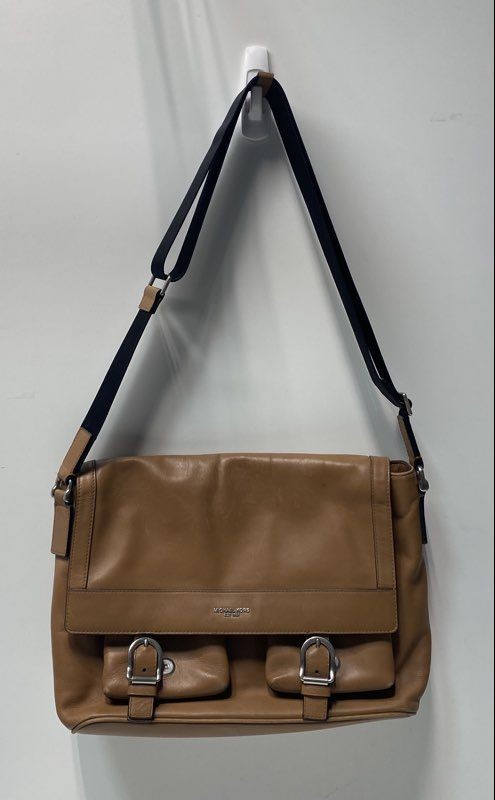 Michael Kors Tan Leather Messenger Bag Large Crossbody Silver Hardware